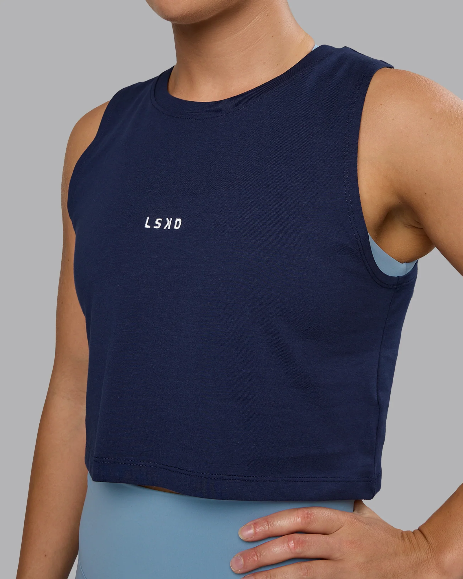 17451-go-to-flxcotton-tank-future-navy-white-8.webp Go-To FLXCotton Tank - Future Navy-White