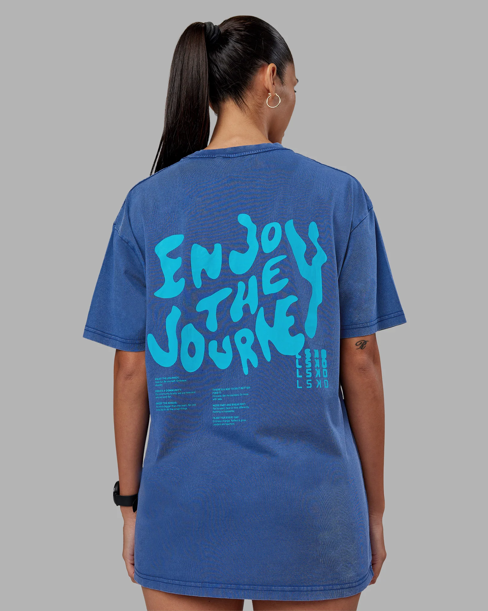 17482-inferno-journey-flxcotton-oversized-tee-midnight-blue-washed-blue-7.webp Inferno Journey FLXCotton Oversized Tee - Midnight Blue Washed-Blue