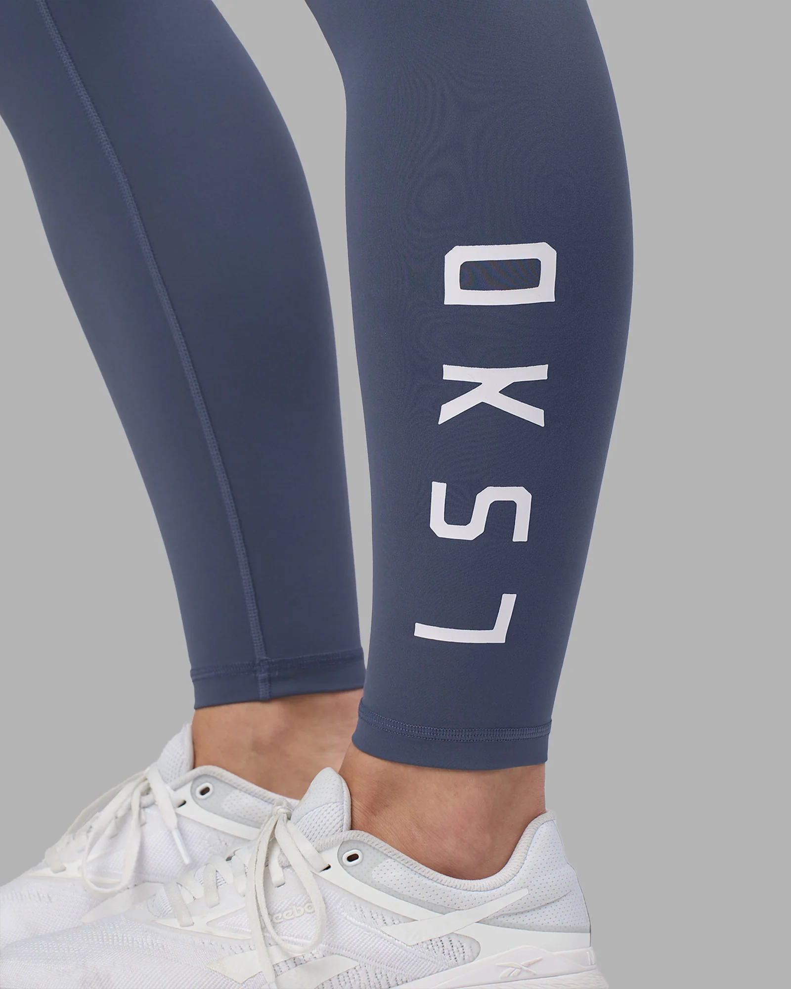 Rep Ultra High-Rise Full Length Legging Pockets - Night Shadow-White