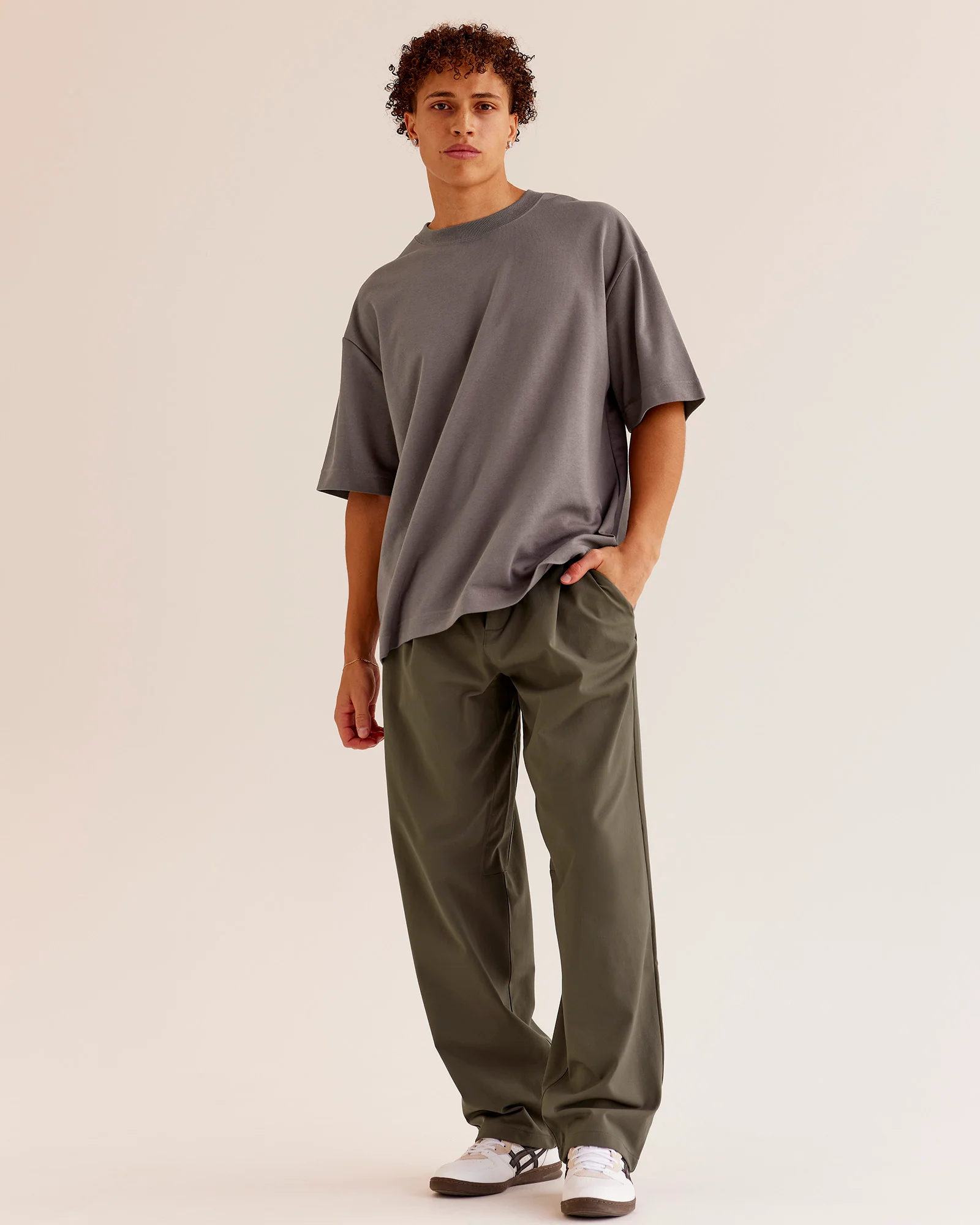 17538-afterdark-zerocrease-oversized-tee-duskstone-3.webp AfterDark ZeroCrease Oversized Tee - Duskstone