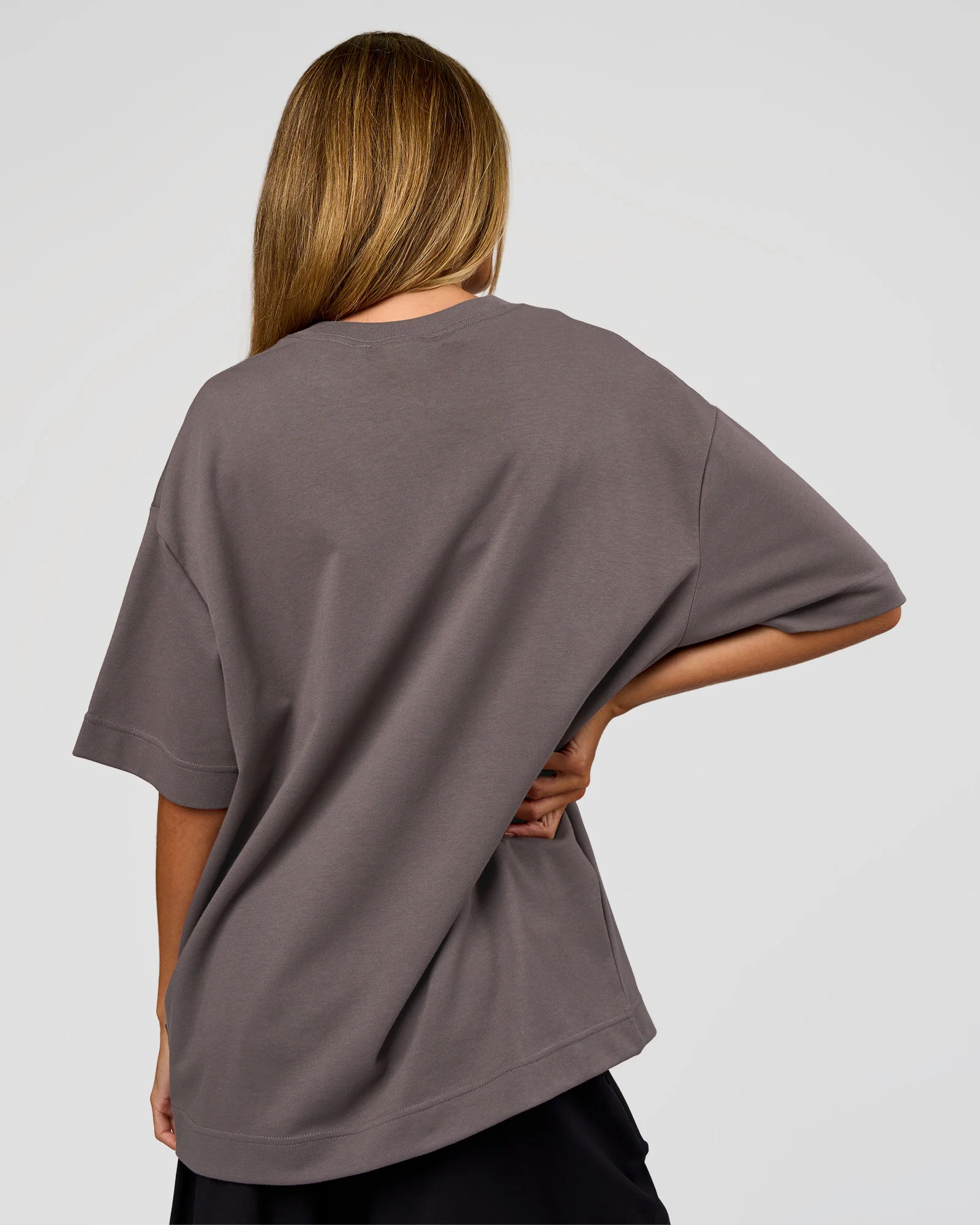 17538-afterdark-zerocrease-oversized-tee-duskstone-9.webp AfterDark ZeroCrease Oversized Tee - Duskstone