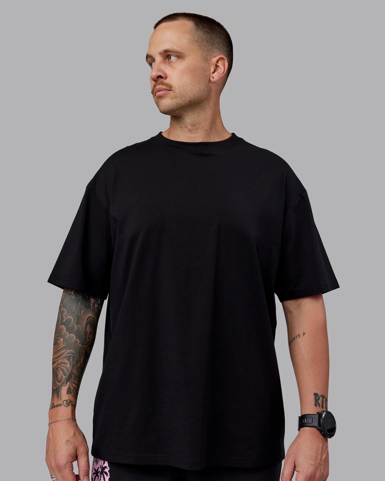 17555-so-cal-24-flxcotton-oversize-tee-black-beacon-orange-3.webp So Cal 24 FLXCotton Oversize Tee - Black-Beacon Orange