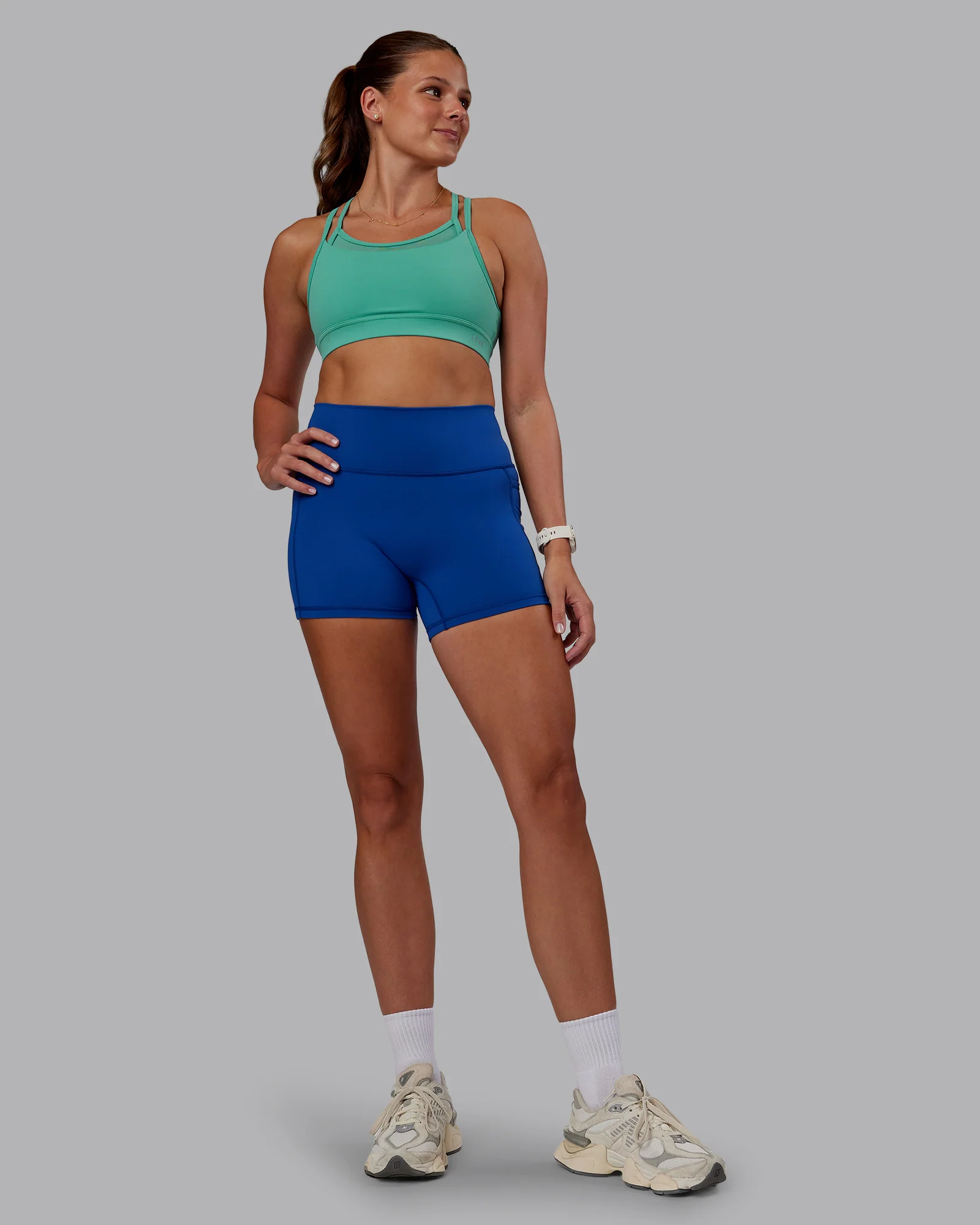 Genesis Layered Sports Bra - Agate Green