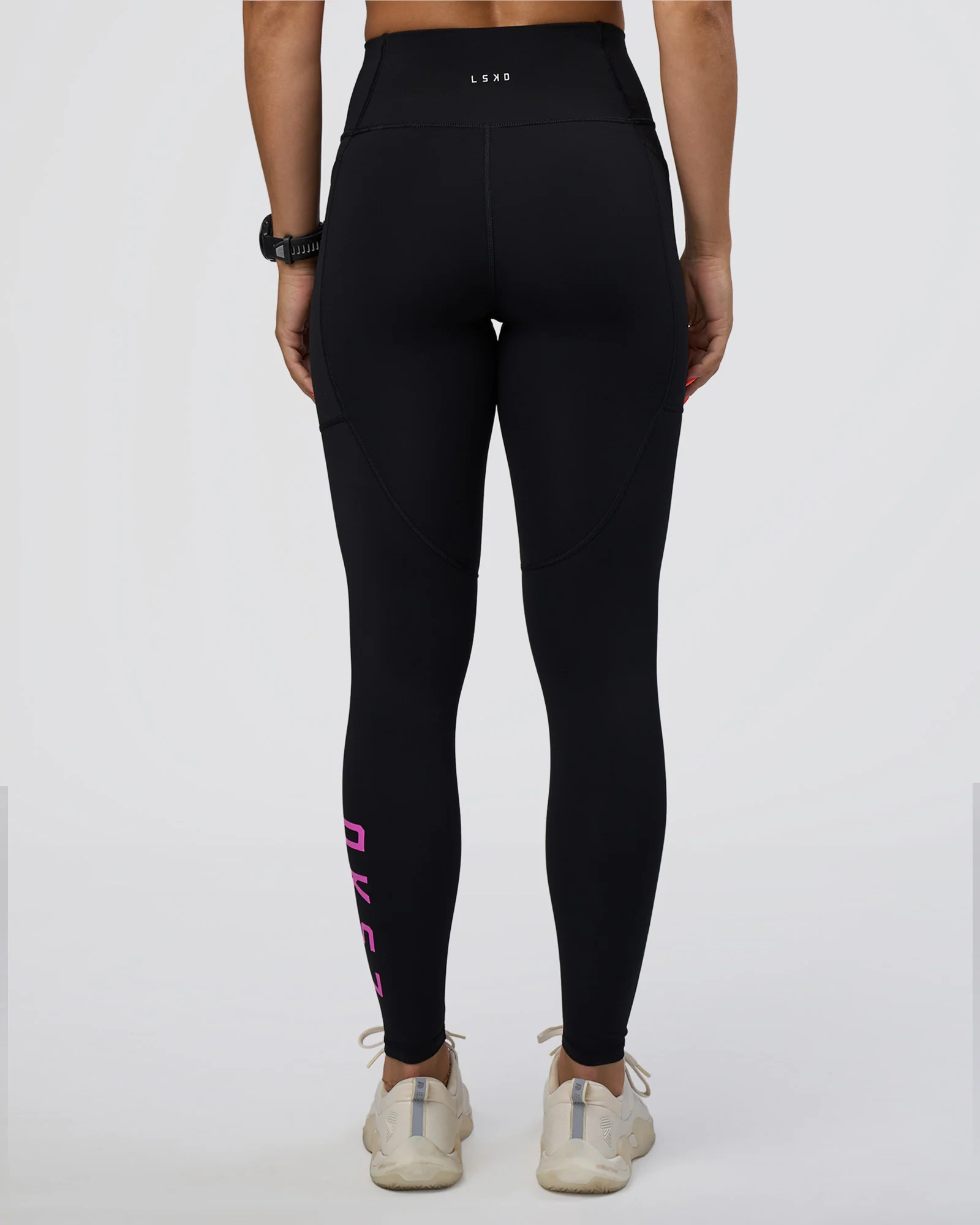 17659-rep-ultra-high-rise-full-length-legging-pockets-black-ultra-fuchsia-4.webp Rep Ultra High-Rise Full Length Legging Pockets - Black-Ultra Fuchsia