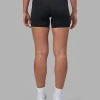 17668-rep-ultra-high-rise-4-short-pockets-black-blue-atoll-4.webp Rep Ultra High-Rise 4" Short Pockets - Black-Blue Atoll