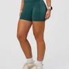 17800-fusion-v-contour-ultra-high-rise-4-short-pockets-transformative-teal-1.webp Fusion V-Contour Ultra High-Rise 4" Short Pockets - Transformative Teal