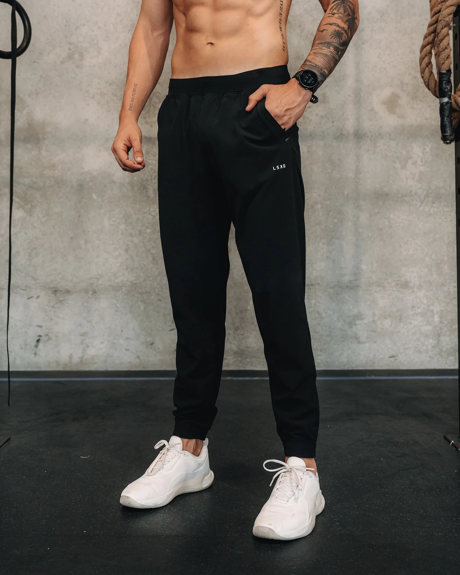 17835-lift-jogger-black-10.webp Lift Jogger - Black