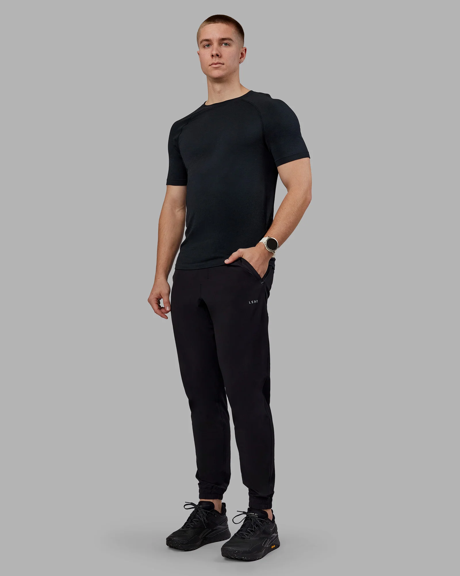 17835-lift-jogger-black-2.webp Lift Jogger - Black