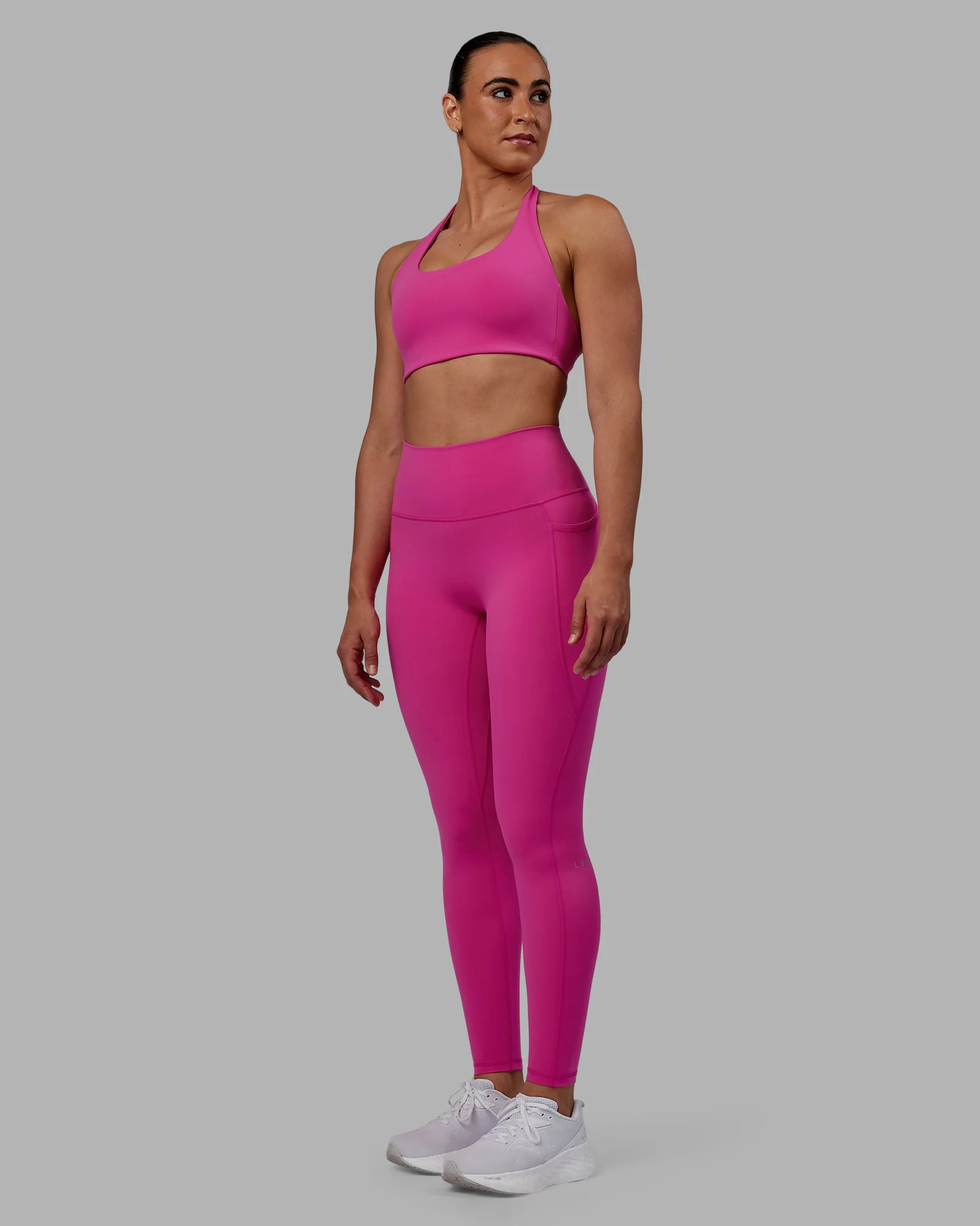 17852-fusion-ultra-high-rise-full-length-legging-pockets-fuchsia-pink-4.webp Fusion Ultra High-Rise Full Length Legging Pockets - Fuchsia Pink