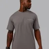 17870-trust-the-process-2.0-flxcotton-tee-oversize-storm-front-shale-beige-4.webp Trust The Process 2.0 FLXCotton Tee Oversize - Storm Front-Shale Beige