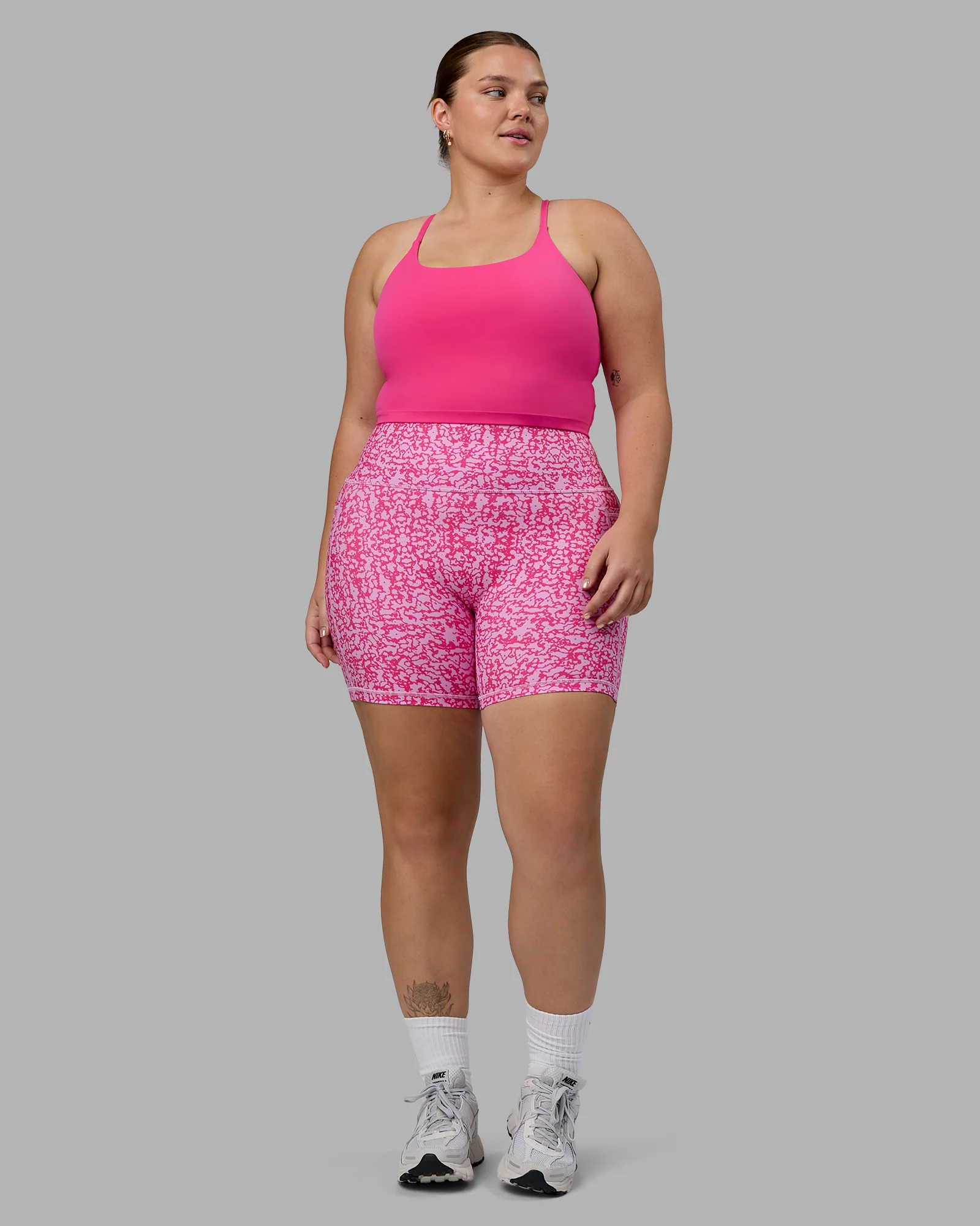 17937-twist-tank-with-shelf-bra-ultra-pink-3.webp Twist Tank With Shelf Bra - Ultra Pink