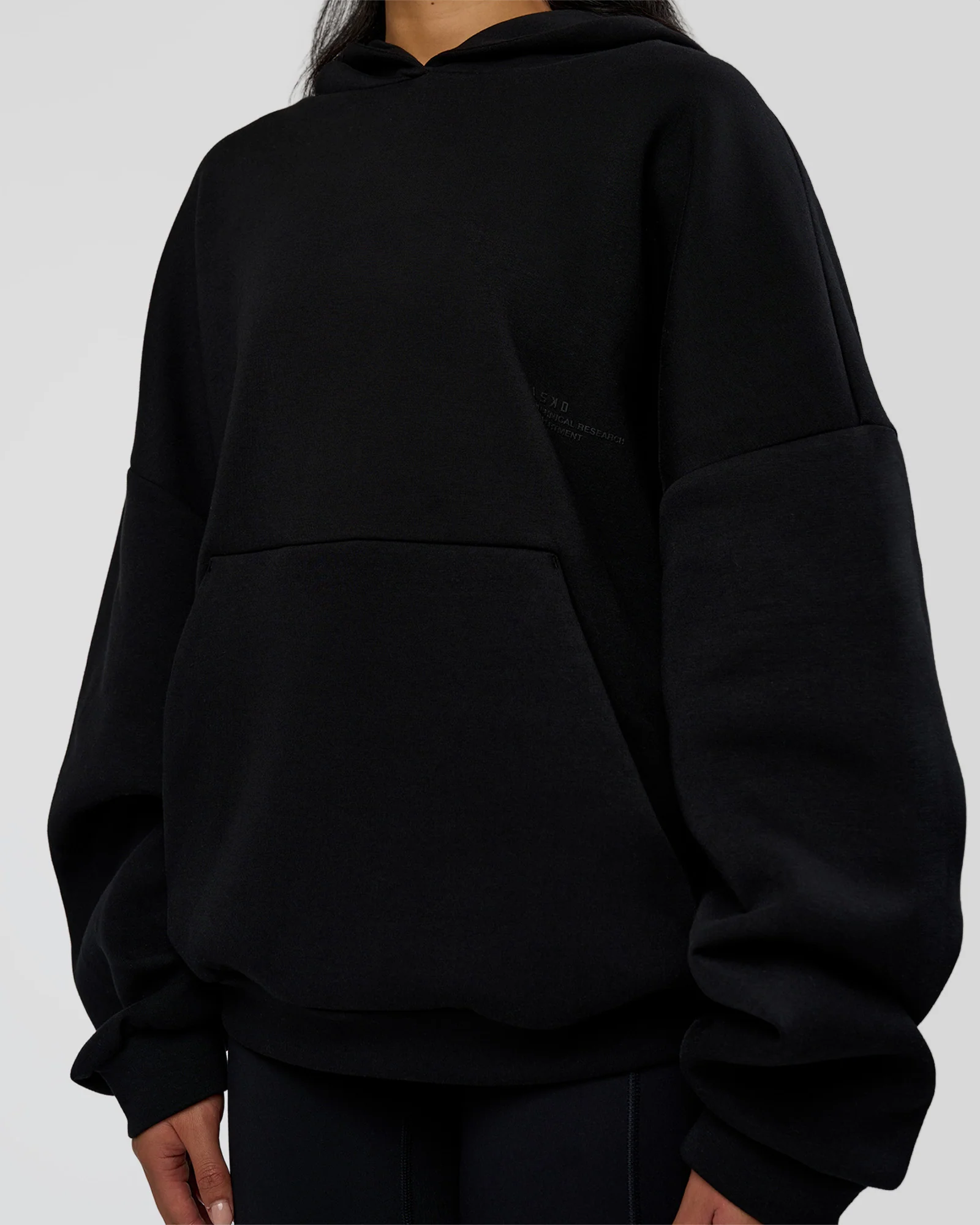 1794-afterdark-zerocrease-oversized-hoodie-black-13.webp AfterDark ZeroCrease Oversized Hoodie - Black