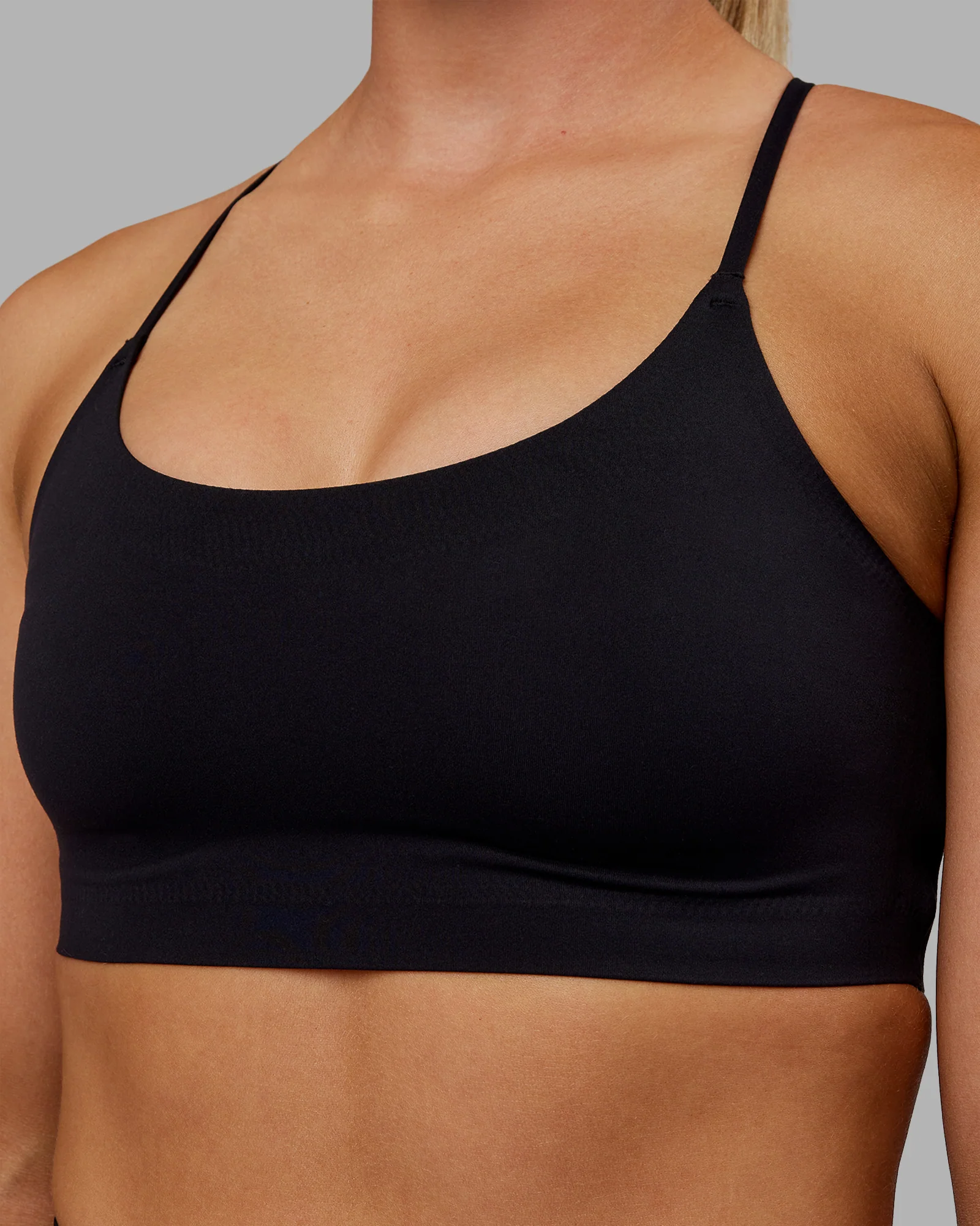 18026-bonded-sports-bra-black-4.webp Bonded Sports Bra - Black