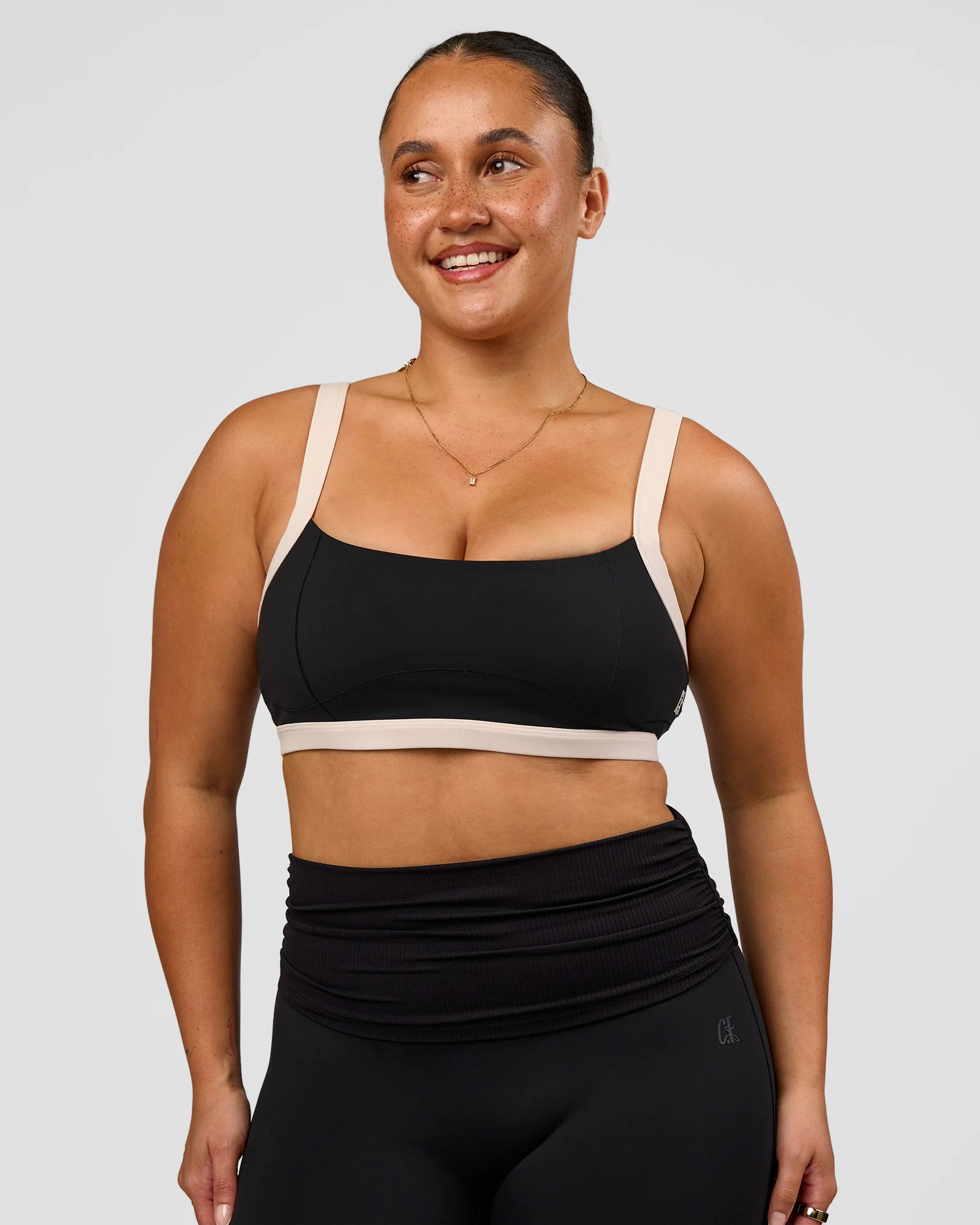 1803-cf-move-through-it-sports-bra-black-clay-4.webp CF Move Through It Sports Bra - Black-Clay