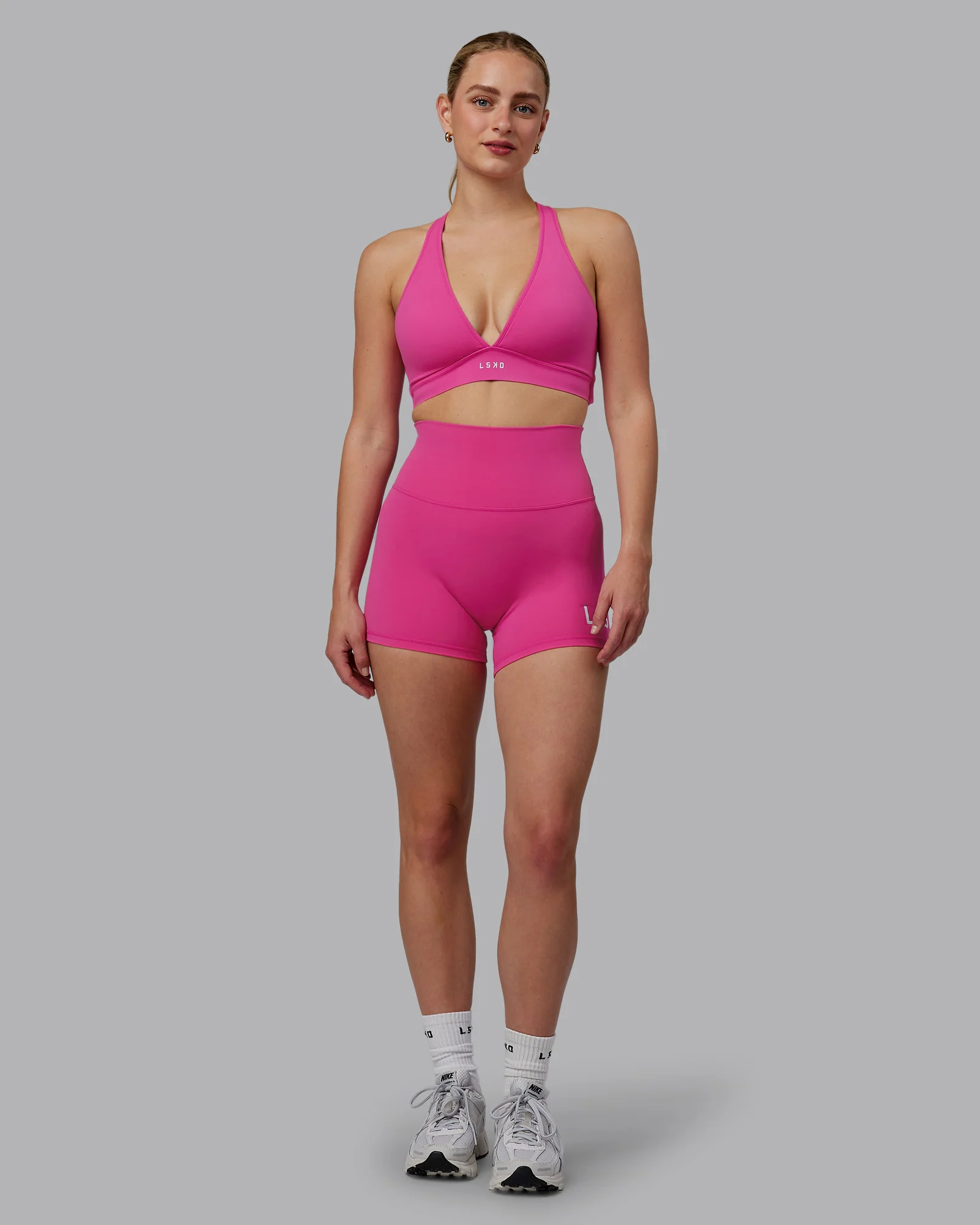 18035-stamina-sports-bra-d-dd-e-fuchsia-pink-7.webp Stamina Sports Bra D/DD/E - Fuchsia Pink
