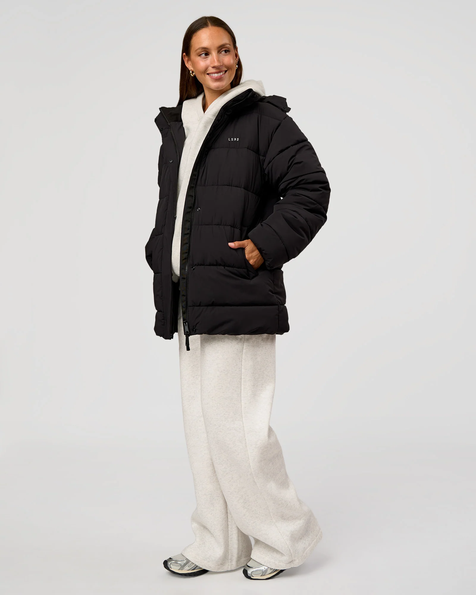 18080-go-to-puffer-mid-jacket-black-6.webp Go-To Puffer Mid Jacket - Black