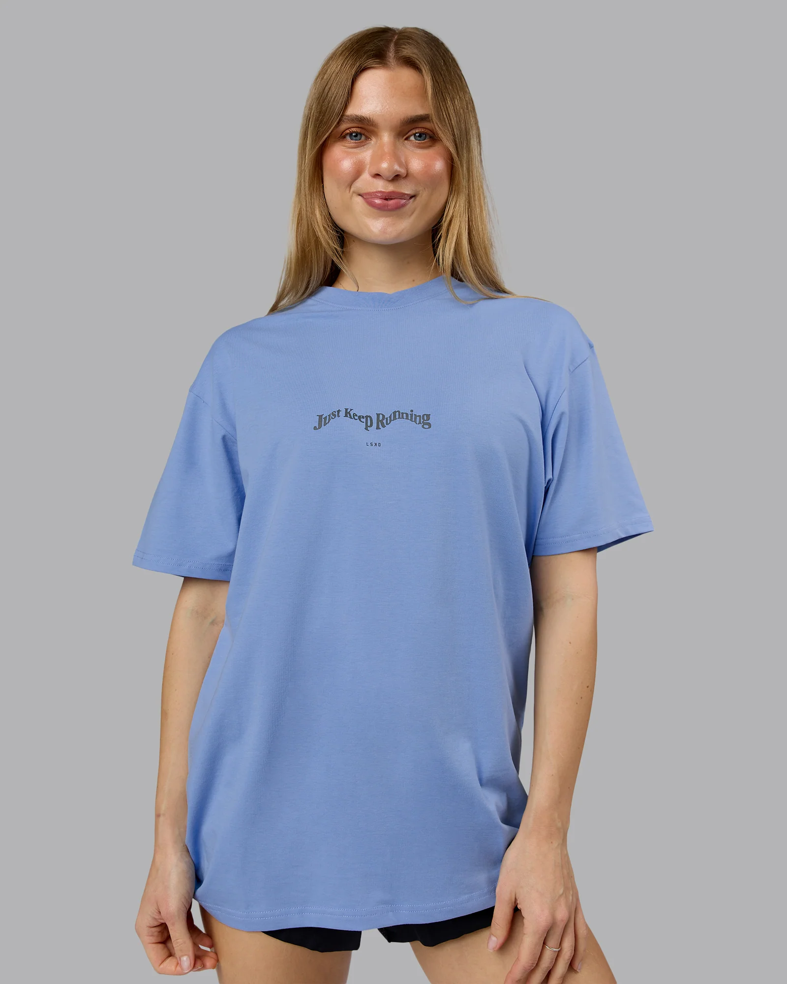 18134-just-run-flxcotton-oversized-tee-soft-blue-dark-storm-3.webp Just Run FLXCotton Oversized Tee - Soft Blue-Dark Storm