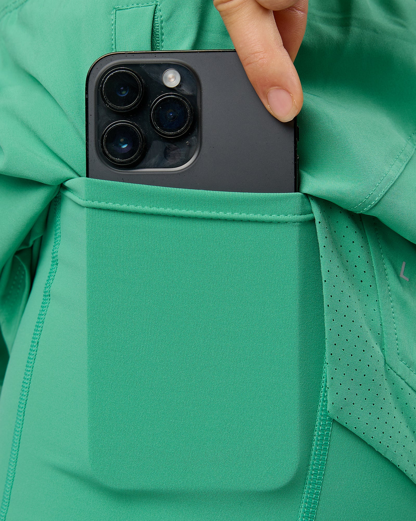 Challenger 5" Lined Performance Short - Mystic Green