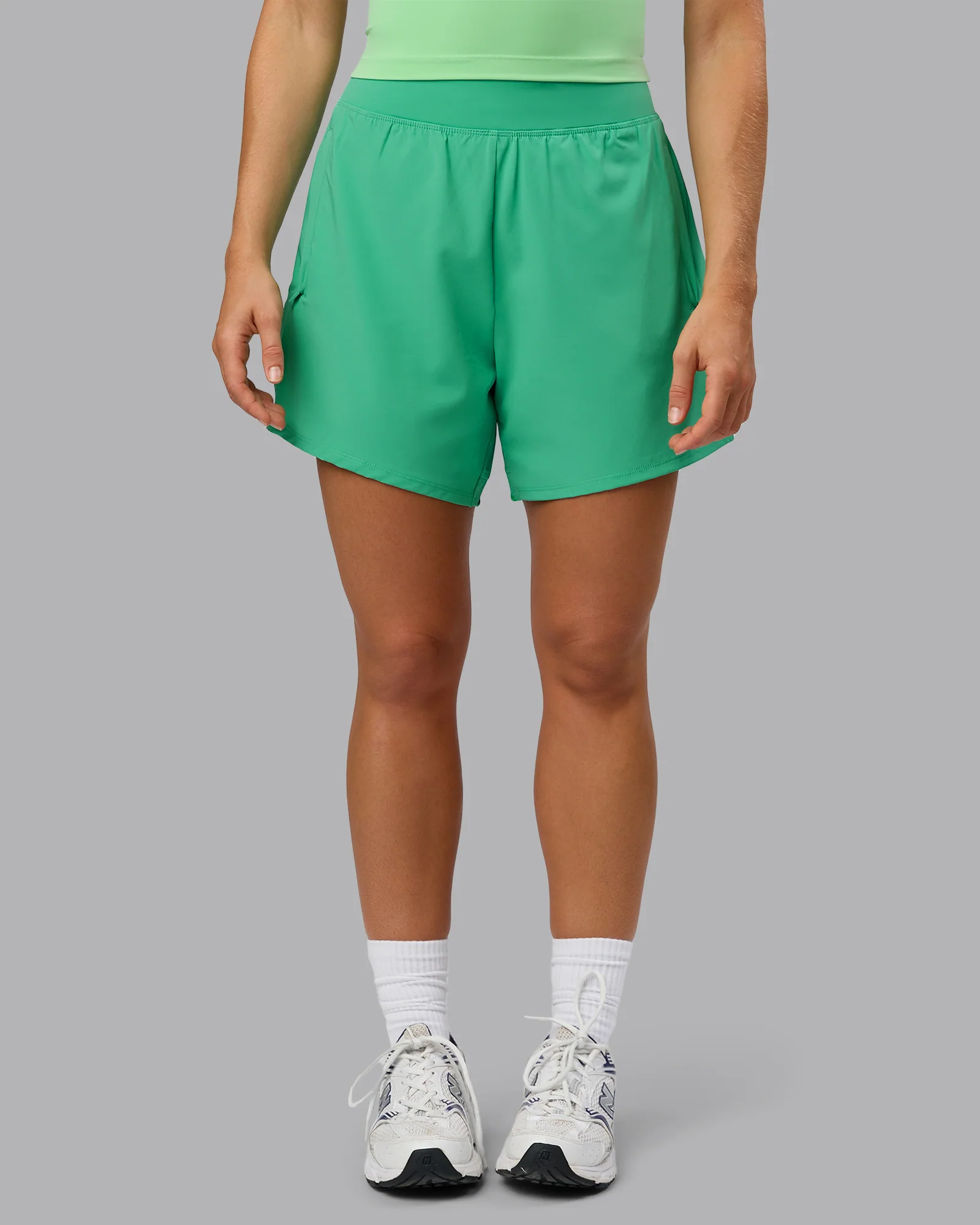 Challenger 5" Lined Performance Short - Mystic Green