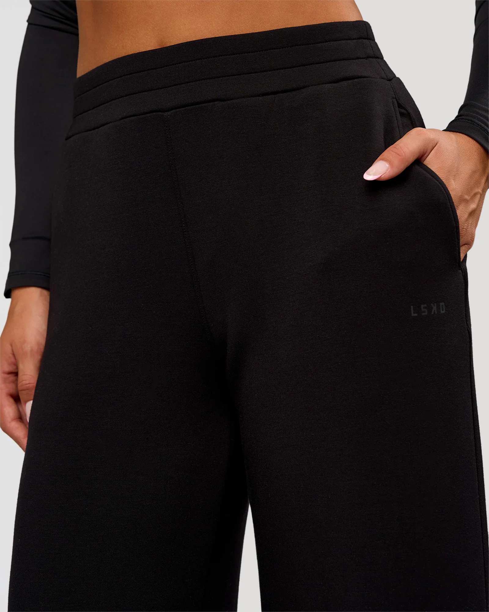 18439-elevate-softtouch-wide-leg-pant-tall-black-3.webp Elevate SoftTouch Wide Leg Pant Tall - Black