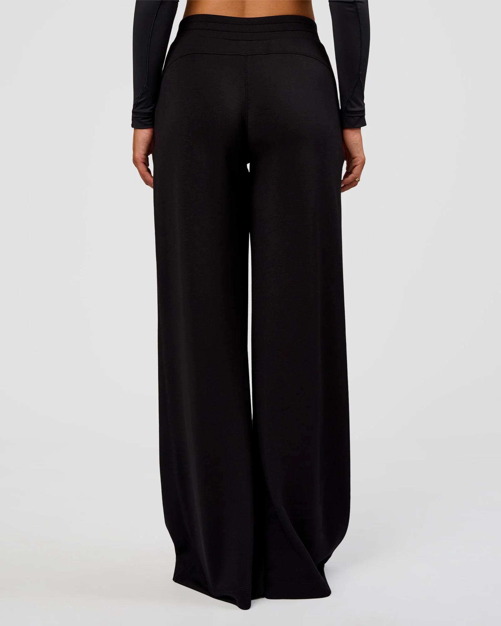 18439-elevate-softtouch-wide-leg-pant-tall-black-4.webp Elevate SoftTouch Wide Leg Pant Tall - Black