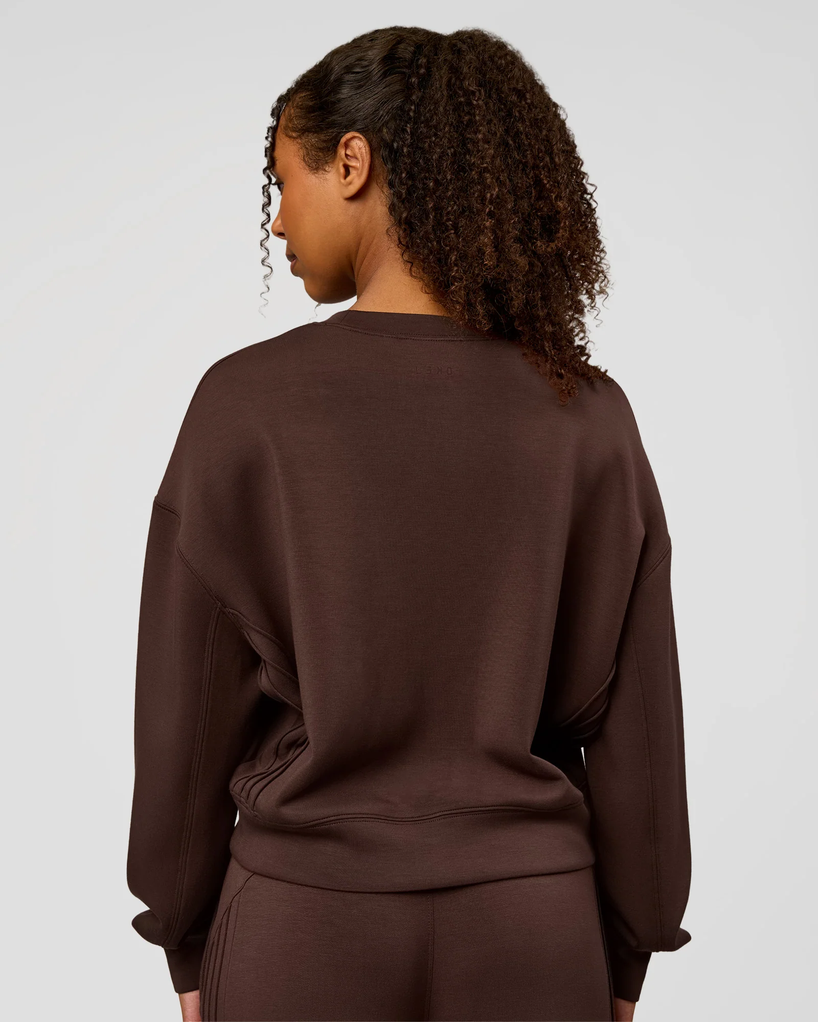 1848-cf-elevate-softtouch-pintuck-sweater-hot-chocolate-3.webp CF Elevate SoftTouch Pintuck Sweater - Hot Chocolate
