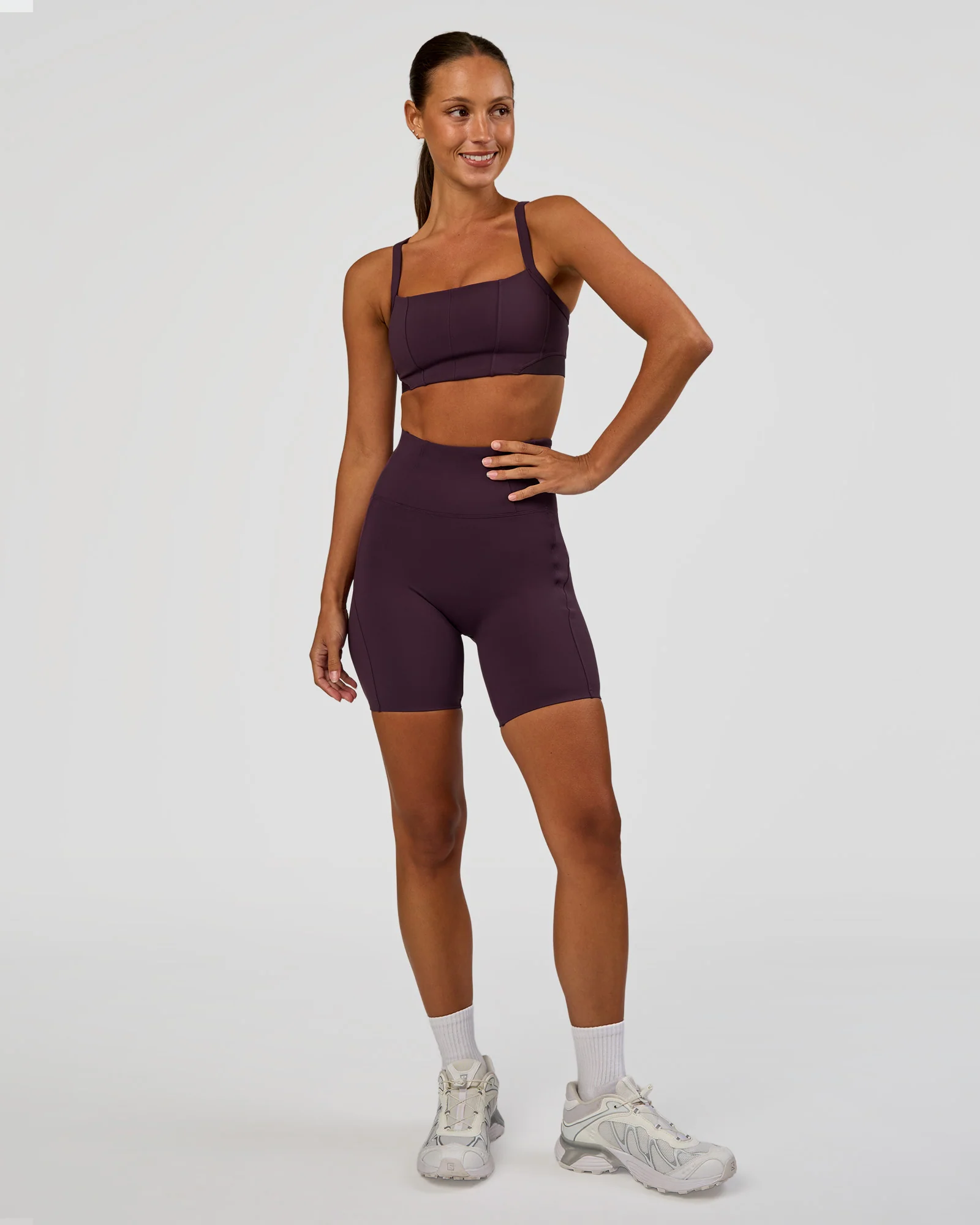 18502-momentum-corset-sports-bra-midnight-plum-6.webp Momentum Corset Sports Bra - Midnight Plum