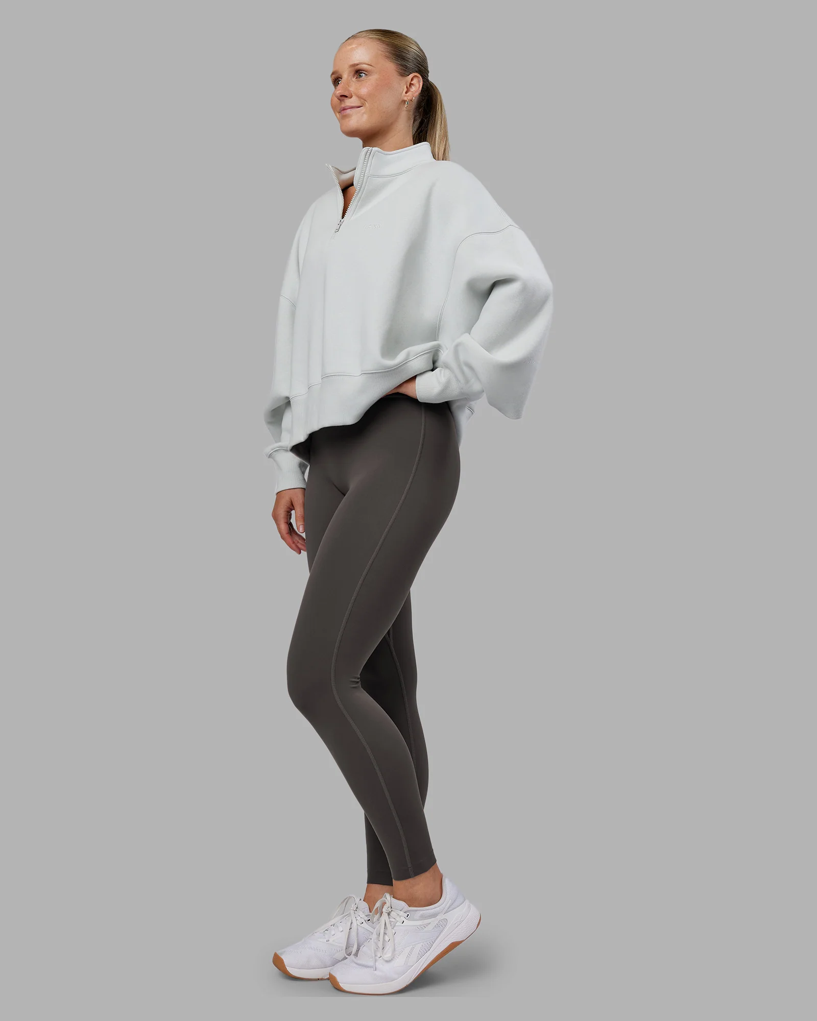 18625-mvp-1-2-zip-oversized-sweater-digital-mist-3.webp MVP 1/2 Zip Oversized Sweater - Digital Mist