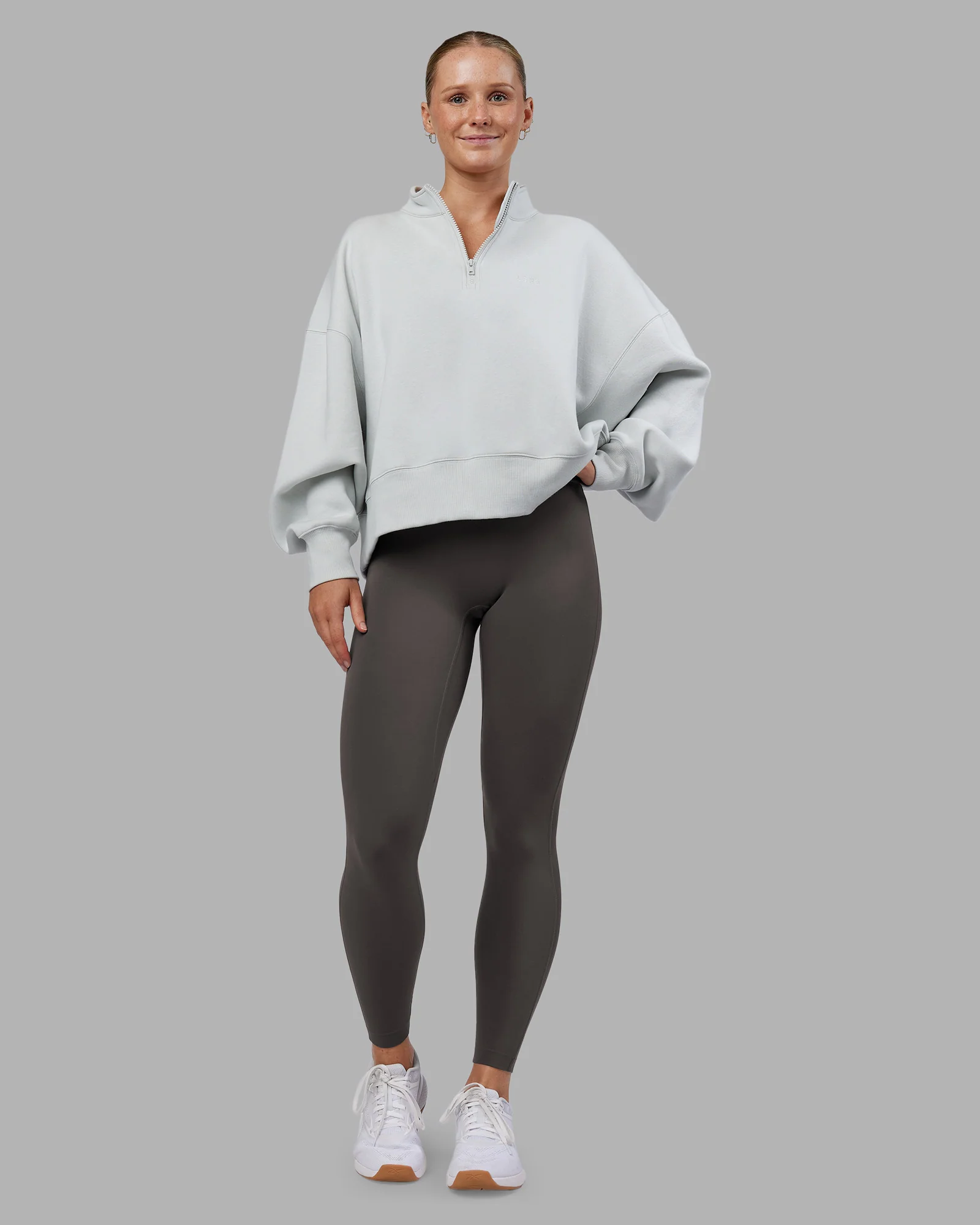 18625-mvp-1-2-zip-oversized-sweater-digital-mist-7.webp MVP 1/2 Zip Oversized Sweater - Digital Mist
