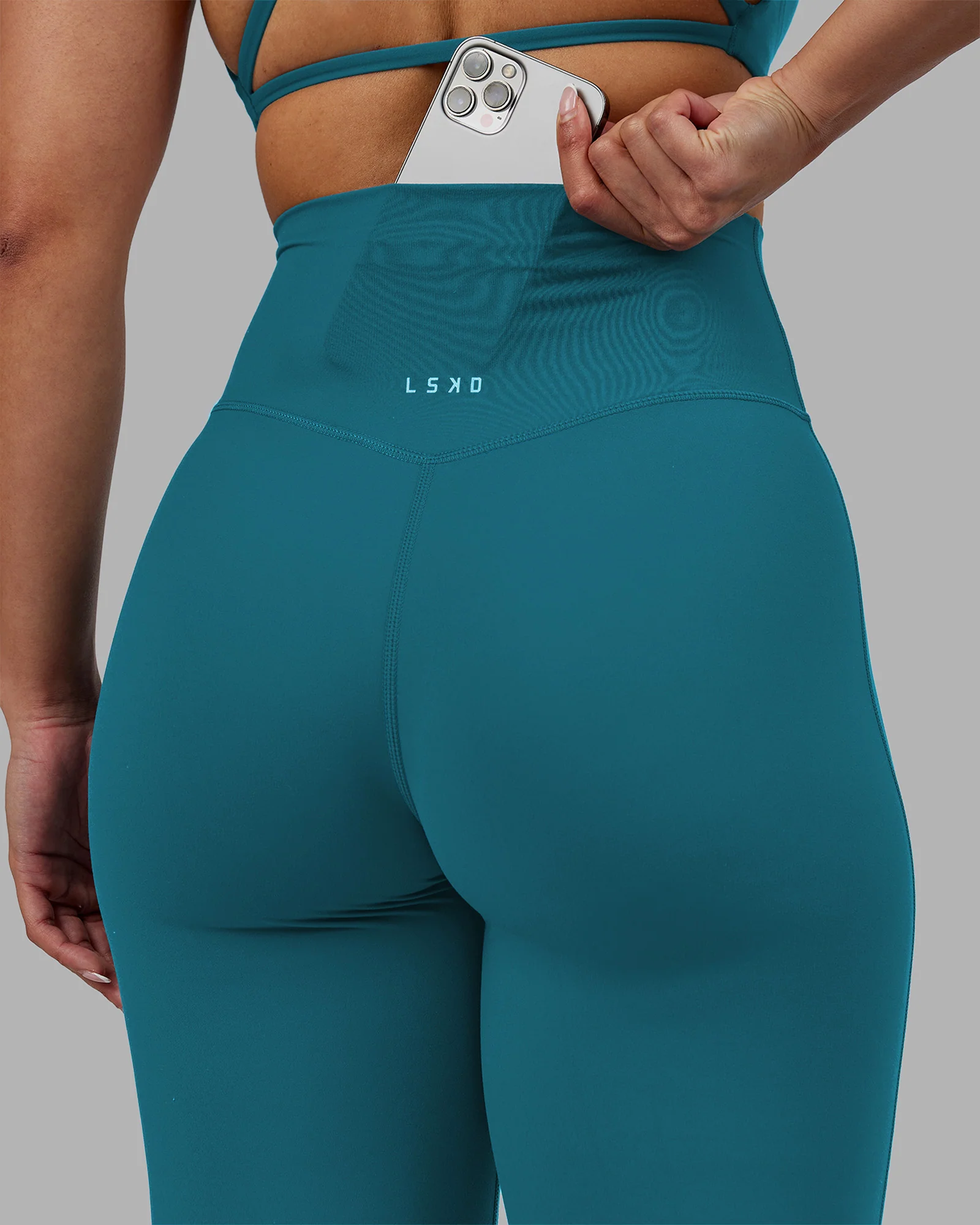 18688-elixir-ultra-high-rise-full-length-legging-blue-coral-7.webp Elixir Ultra High-Rise Full Length Legging - Blue Coral