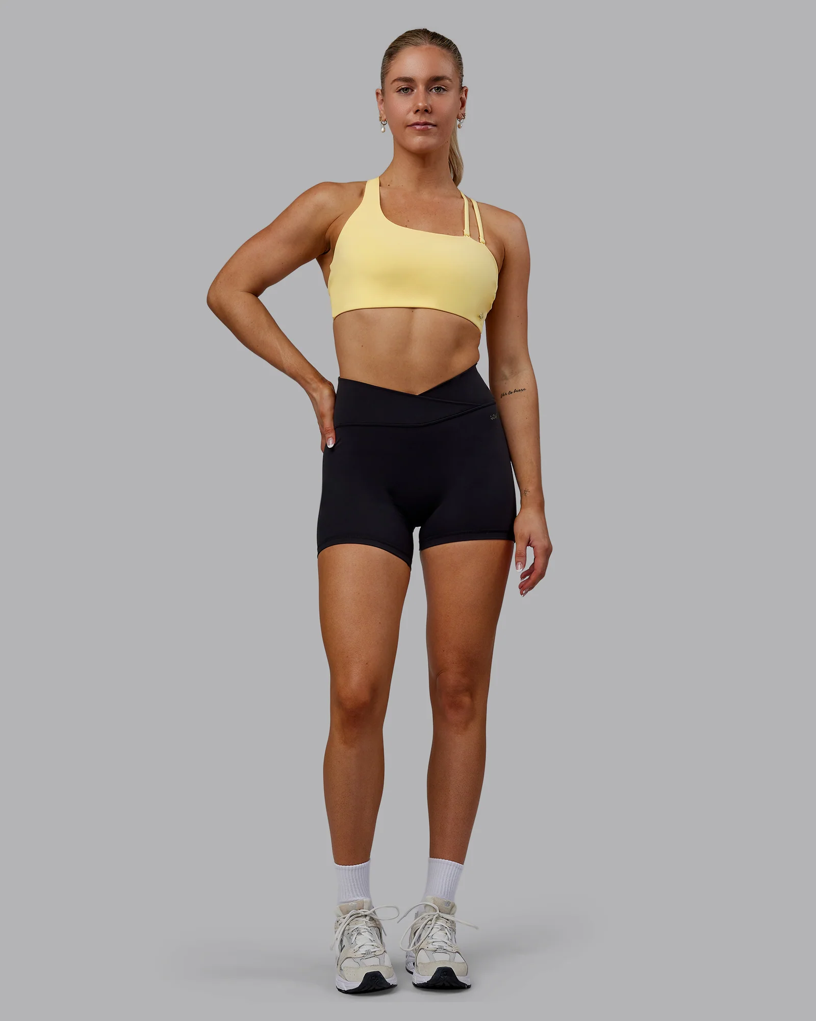 18697-sara-helios-sports-bra-sunflower-12.webp Sara Helios Sports Bra - Sunflower