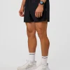 1880-ultraair-5-lined-performance-short-black-reflective-8.webp UltraAir 5" Lined Performance Short - Black-Reflective