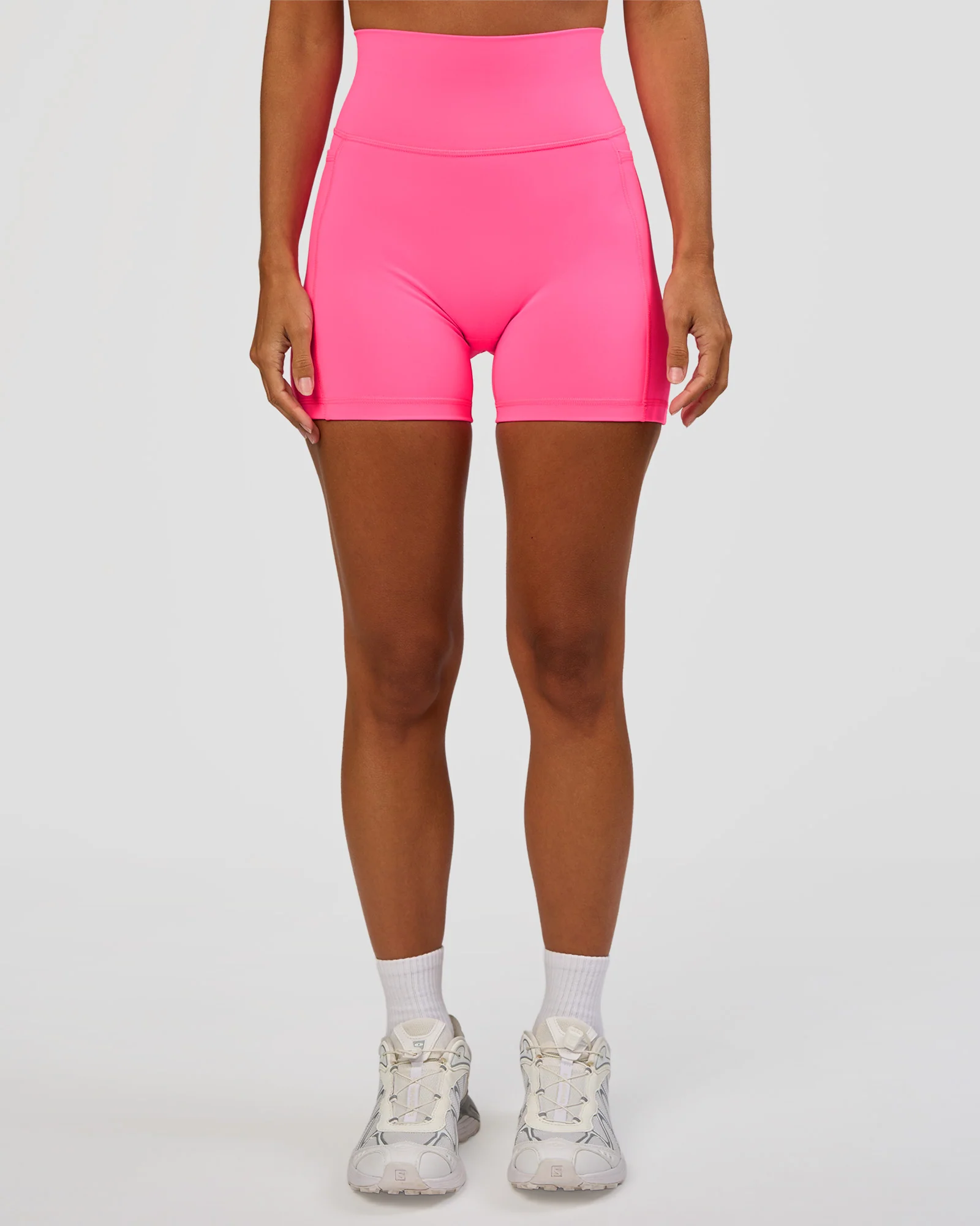 Fusion V-Contour Ultra High-Rise 4" Short Pockets - Sugar Plum