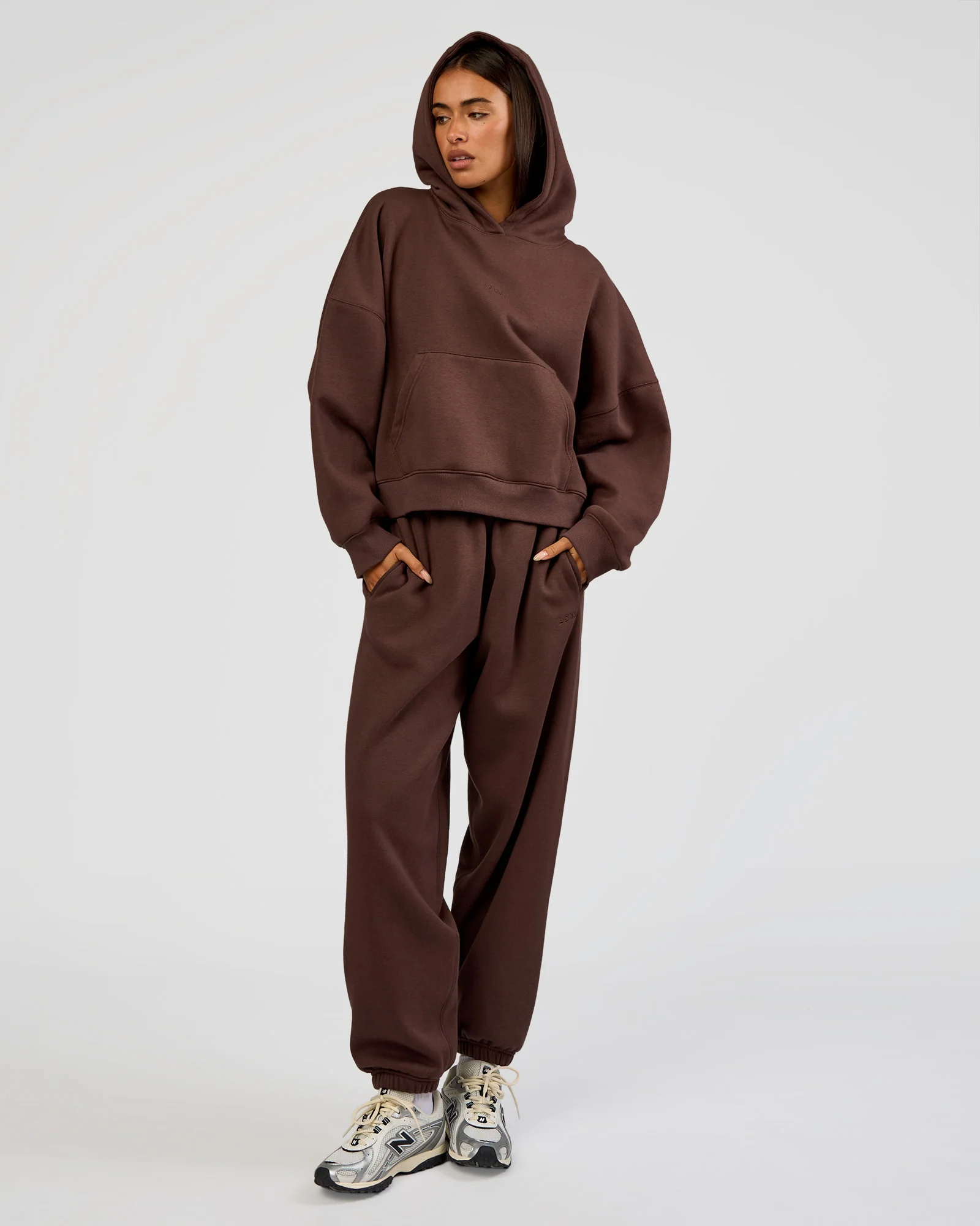 18892-post-train-hoodie-hot-chocolate-2.webp Post Train Hoodie - Hot Chocolate