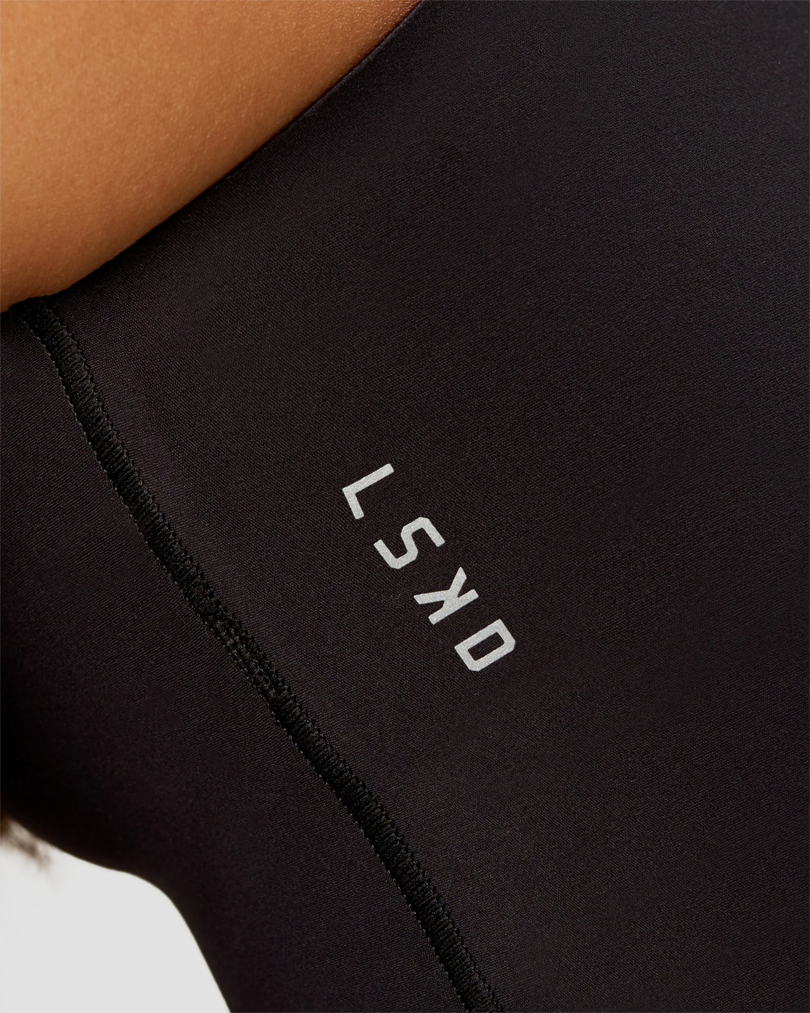 Bend & FLX Plunge Tank - Black