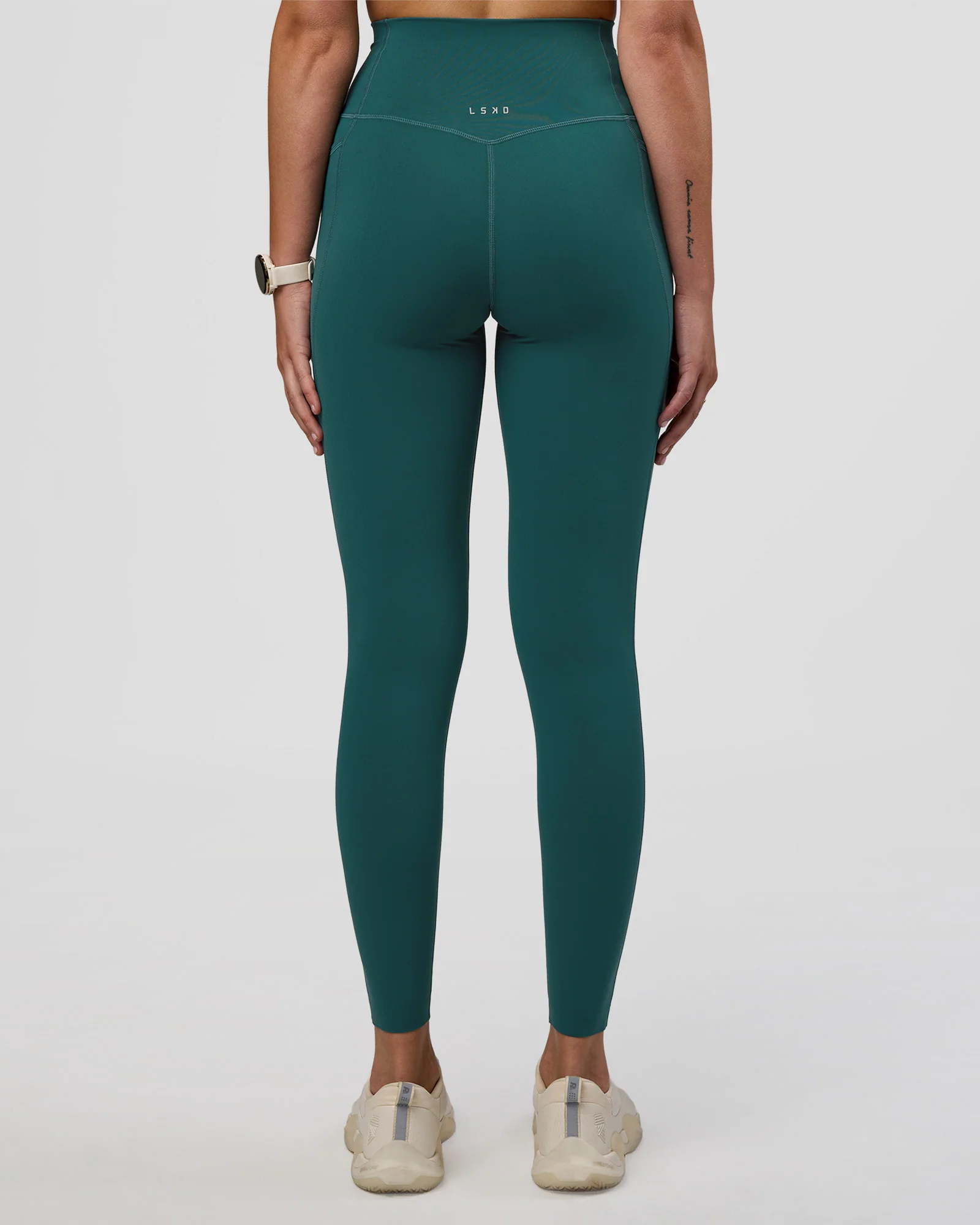 18990-elixir-ultra-high-rise-full-length-legging-pockets-transformative-teal-4.webp Elixir Ultra High-Rise Full Length Legging Pockets - Transformative Teal