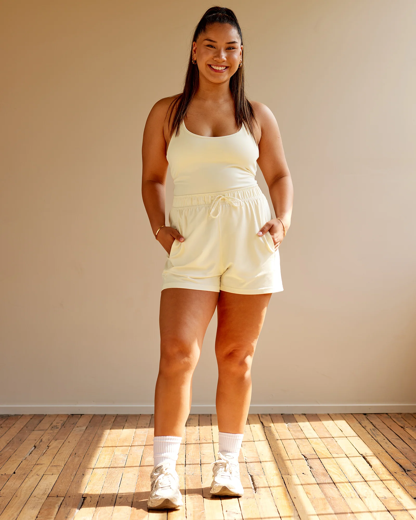 19008-restore-cloudflx-short-ivory-2.webp Restore CloudFLX Short - Ivory