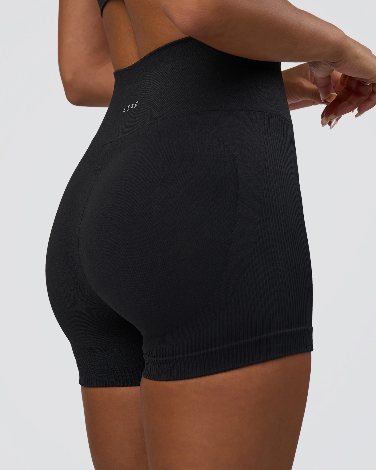 19139-black-2xs-black-2xs-variation-4.webp Surge Seamless High-Rise 4" Short - Black