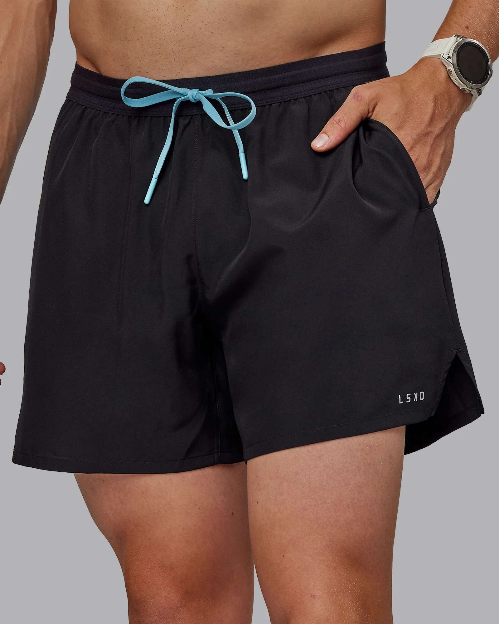 19147-pace-5-lined-running-short-black-retro-blue-9.webp Pace 5" Lined Running Short - Black-Retro Blue