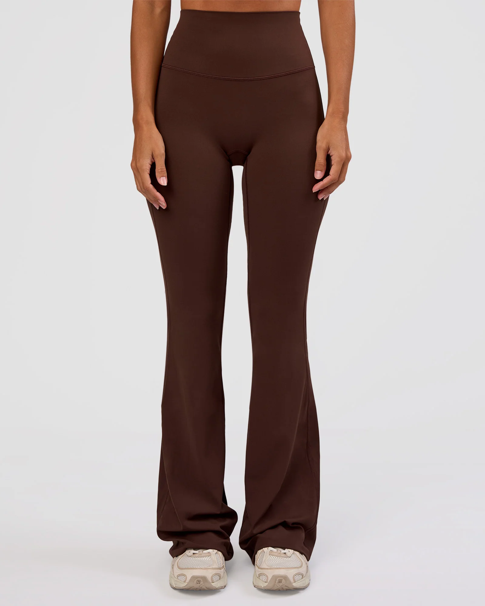 19172-peaches-elixir-high-rise-flared-pant-hot-chocolate-2.webp Peaches Elixir High-Rise Flared Pant - Hot Chocolate