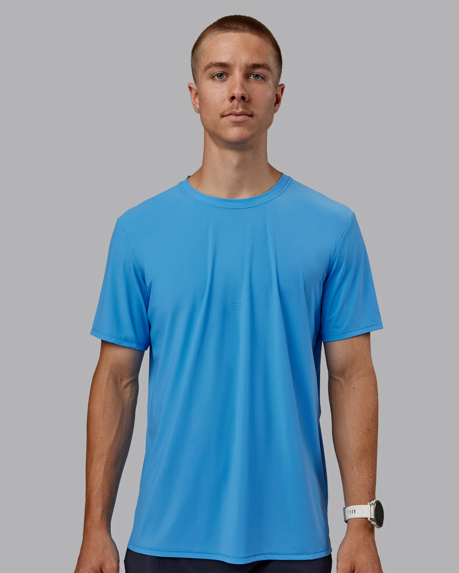 19296-cadence-tee-azure-blue-2.webp Cadence Tee - Azure Blue