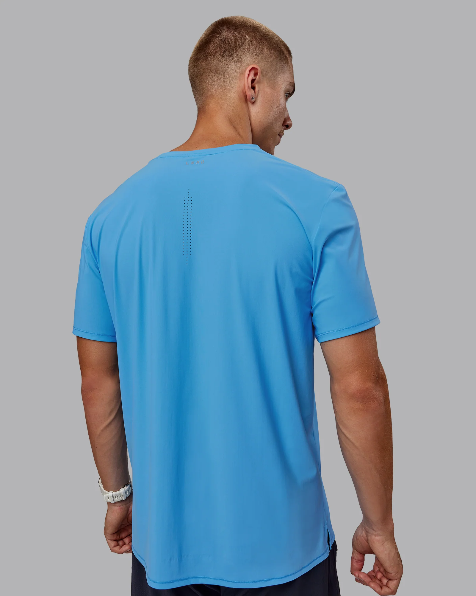19296-cadence-tee-azure-blue-3.webp Cadence Tee - Azure Blue