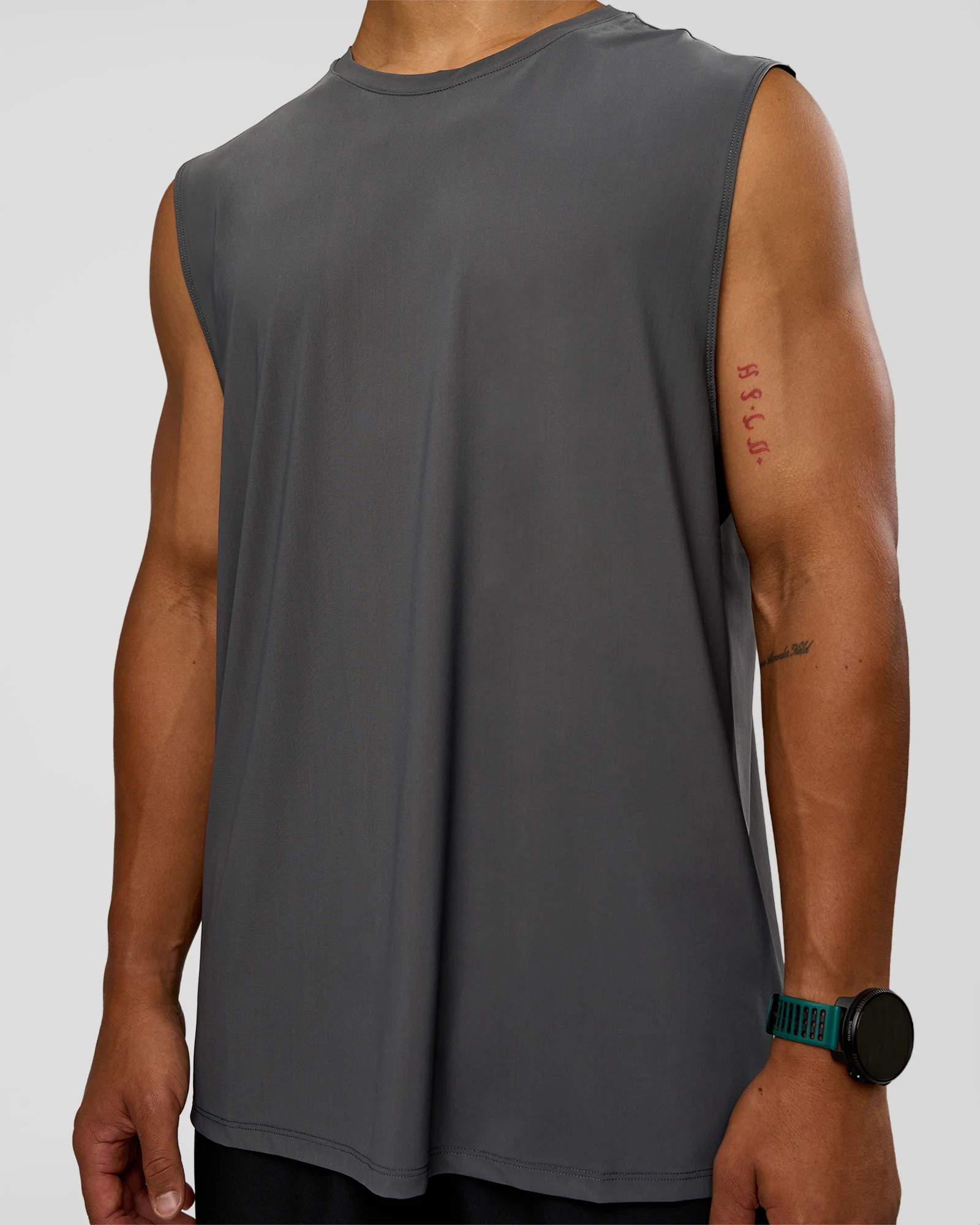 19383-cadence-micromotion-muscle-tank-dark-storm-alloy-4.webp Cadence MicroMotion Muscle Tank - Dark Storm-Alloy