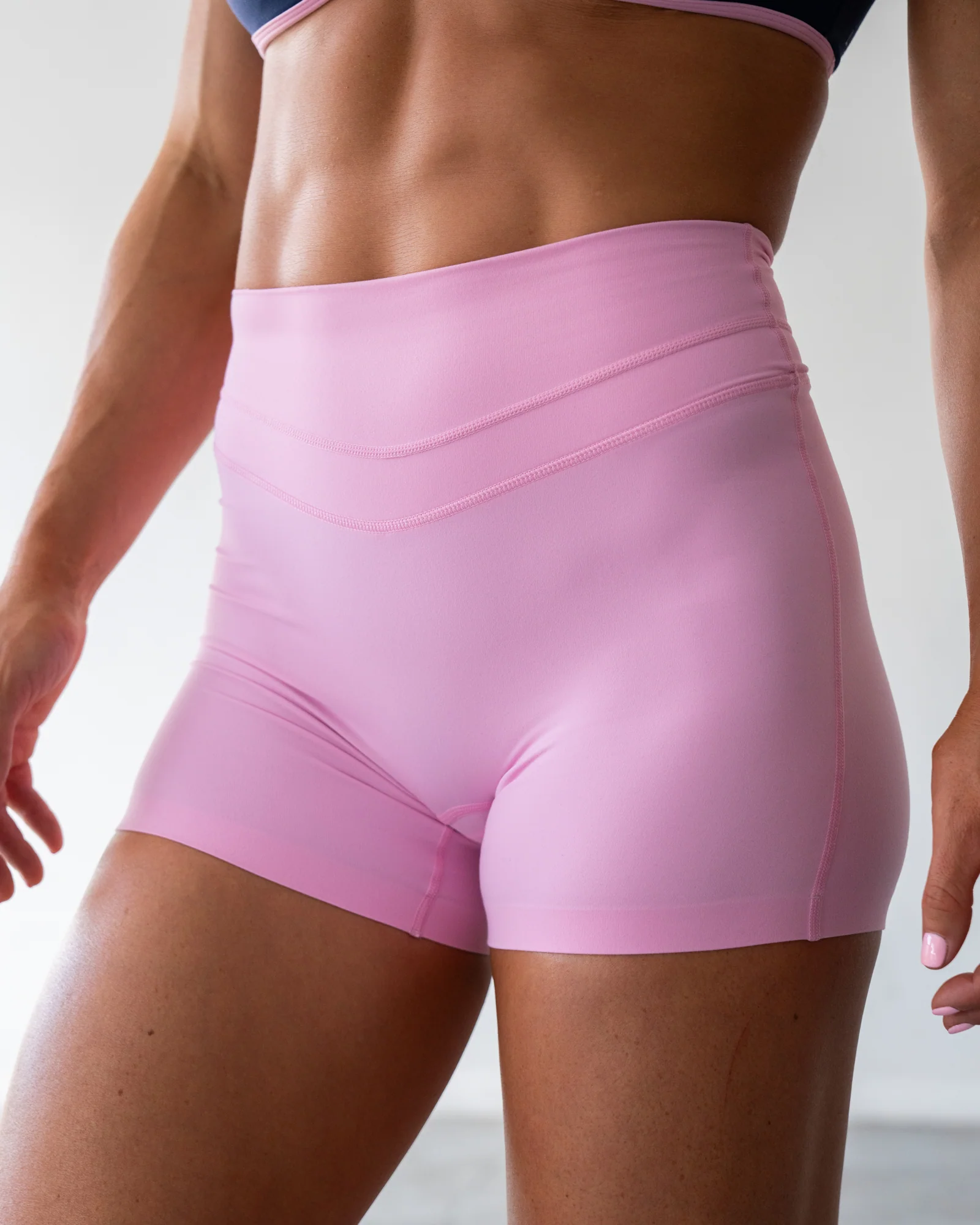 Enhance Ultra High-Rise 4" Short - Pink Frosting