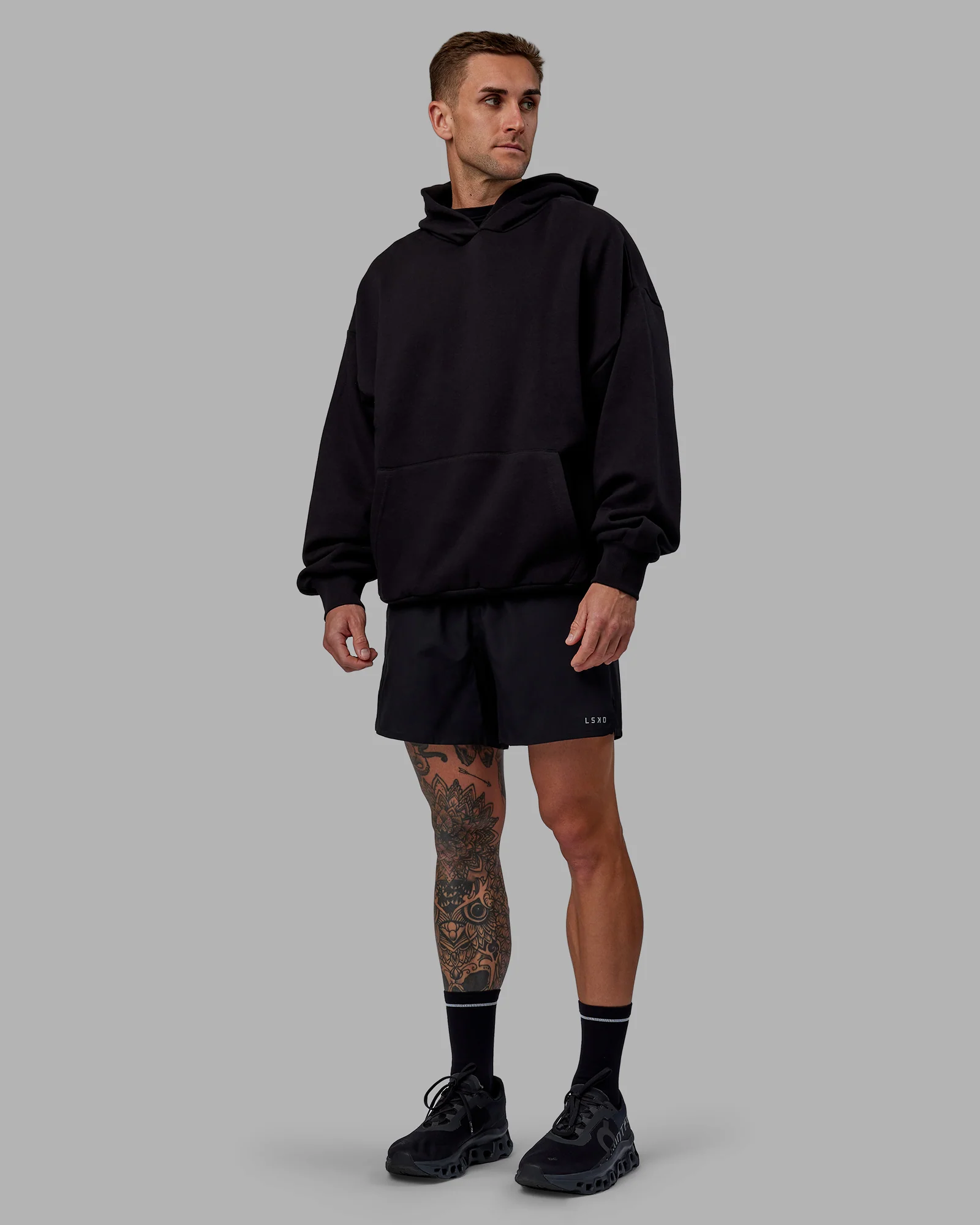 19461-keep-on-running-oversize-hoodie-black-white-6.webp Keep on Running Oversize Hoodie - Black-White