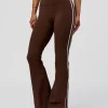 1950-fusion-v-contour-bind-high-rise-flared-legging-hot-chocolate-white-8.webp Fusion V-Contour Bind High-Rise Flared Legging - Hot Chocolate-white