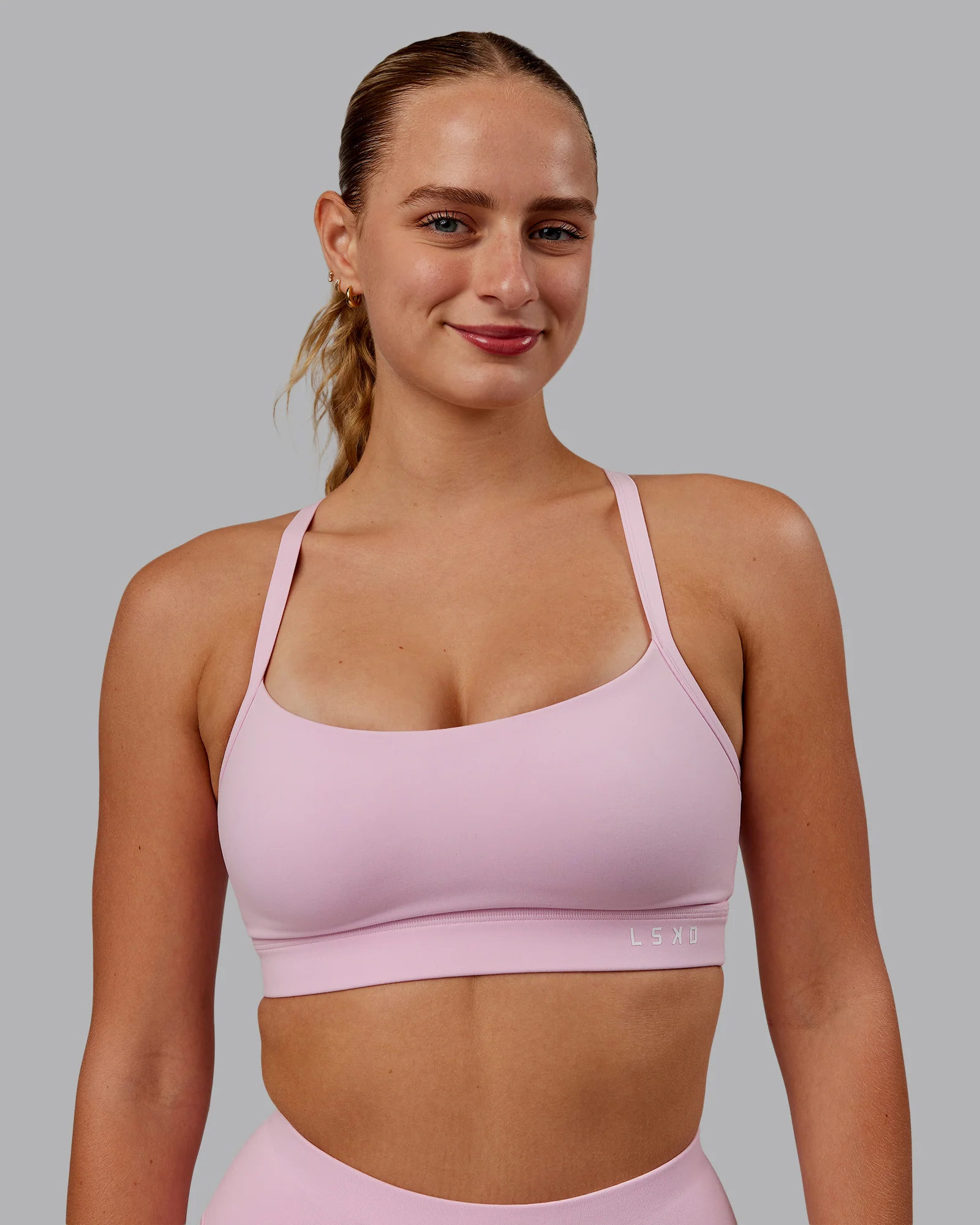 19523-momentum-sports-bra-d-dd-e-marshmallow-1.webp Momentum Sports Bra D/DD/E - Marshmallow