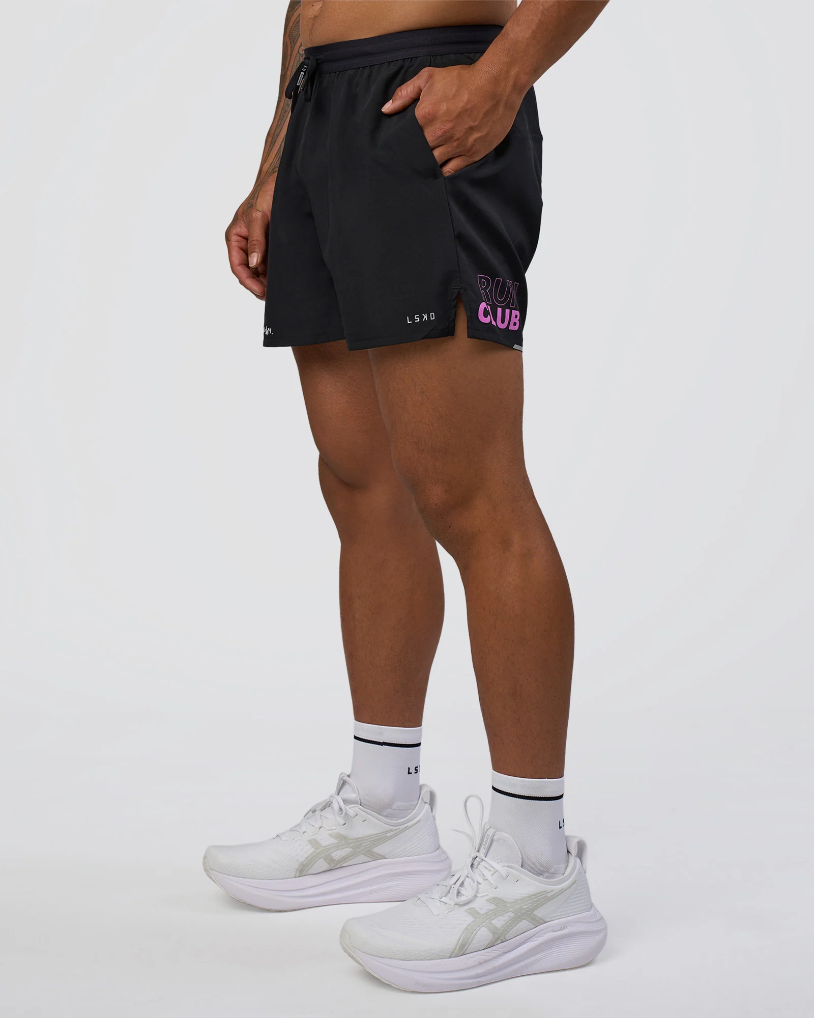 19541-pace-5-lined-running-short-black-ultra-fuchsia-2.webp Pace 5" Lined Running Short - Black-Ultra Fuchsia