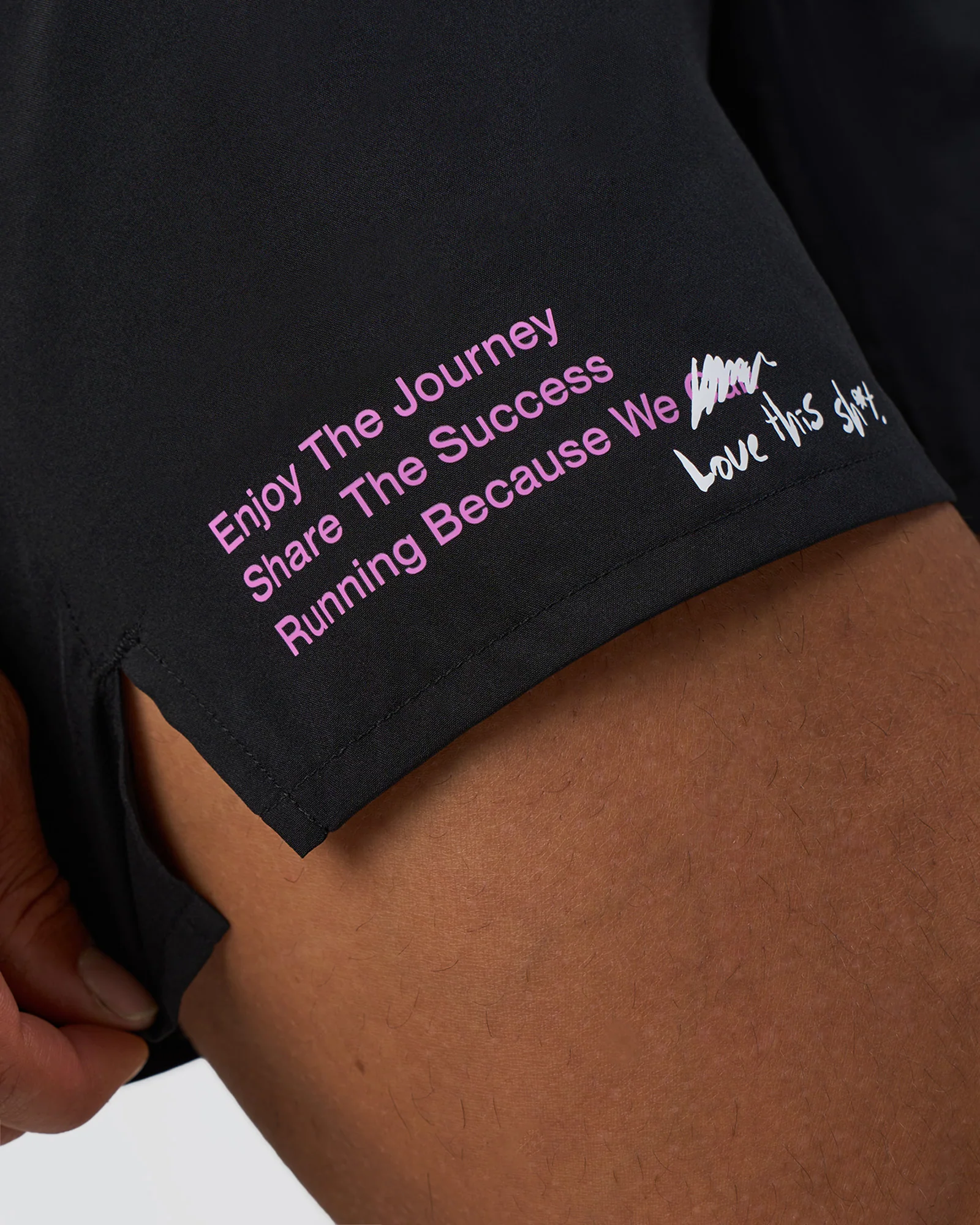 19541-pace-5-lined-running-short-black-ultra-fuchsia-5.webp Pace 5" Lined Running Short - Black-Ultra Fuchsia