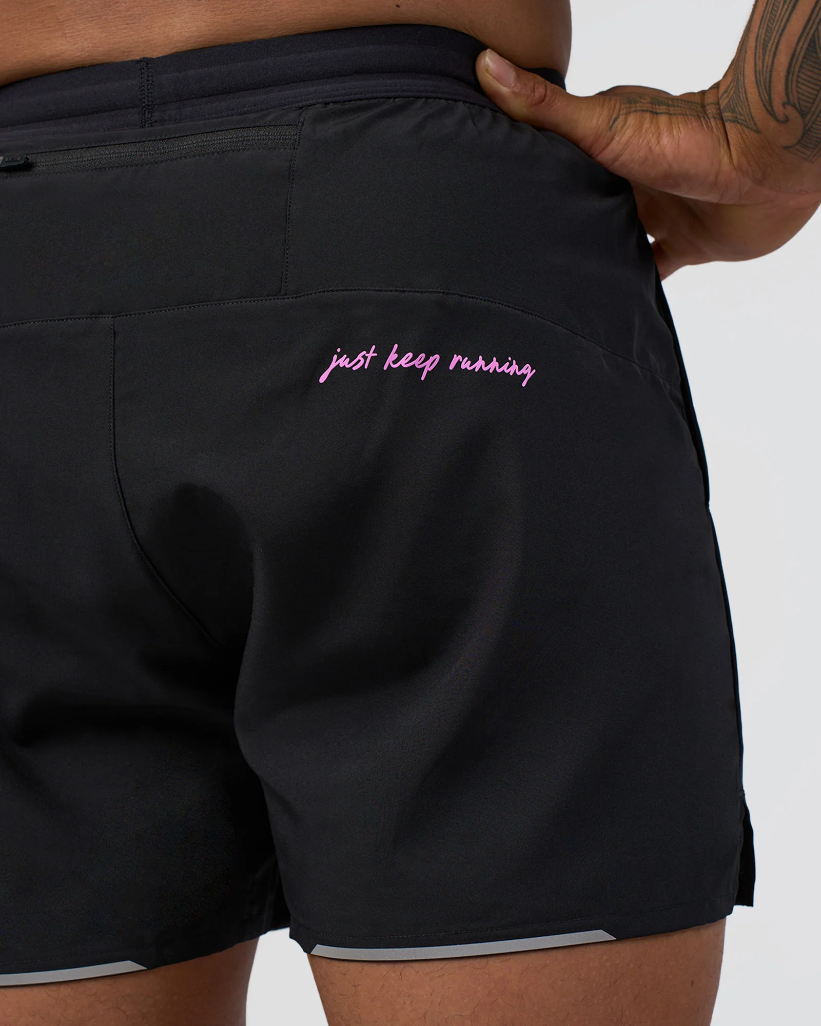 19541-pace-5-lined-running-short-black-ultra-fuchsia-9.webp Pace 5" Lined Running Short - Black-Ultra Fuchsia